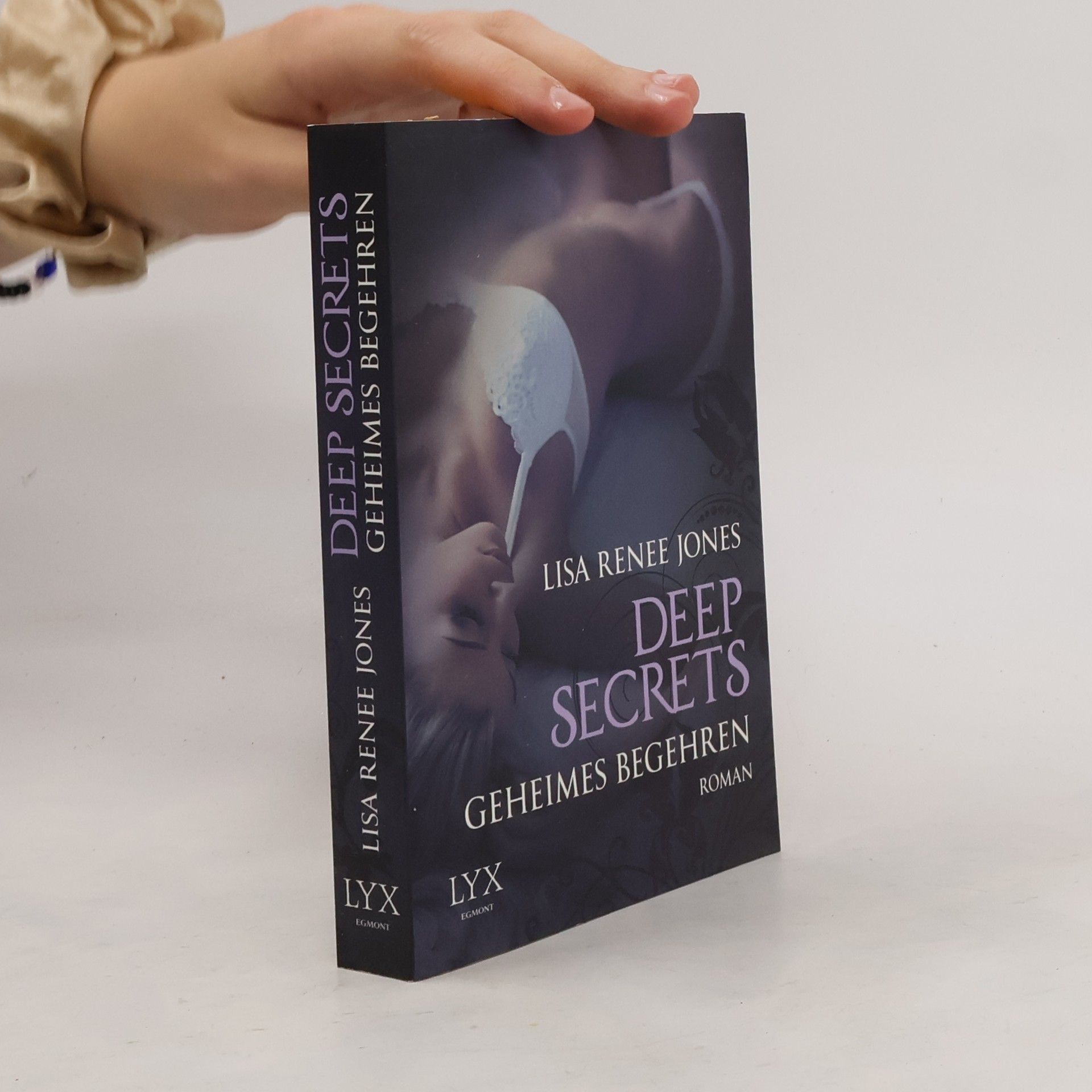 Lisa Renee Jones Deep Secrets - Geheimes Begehren