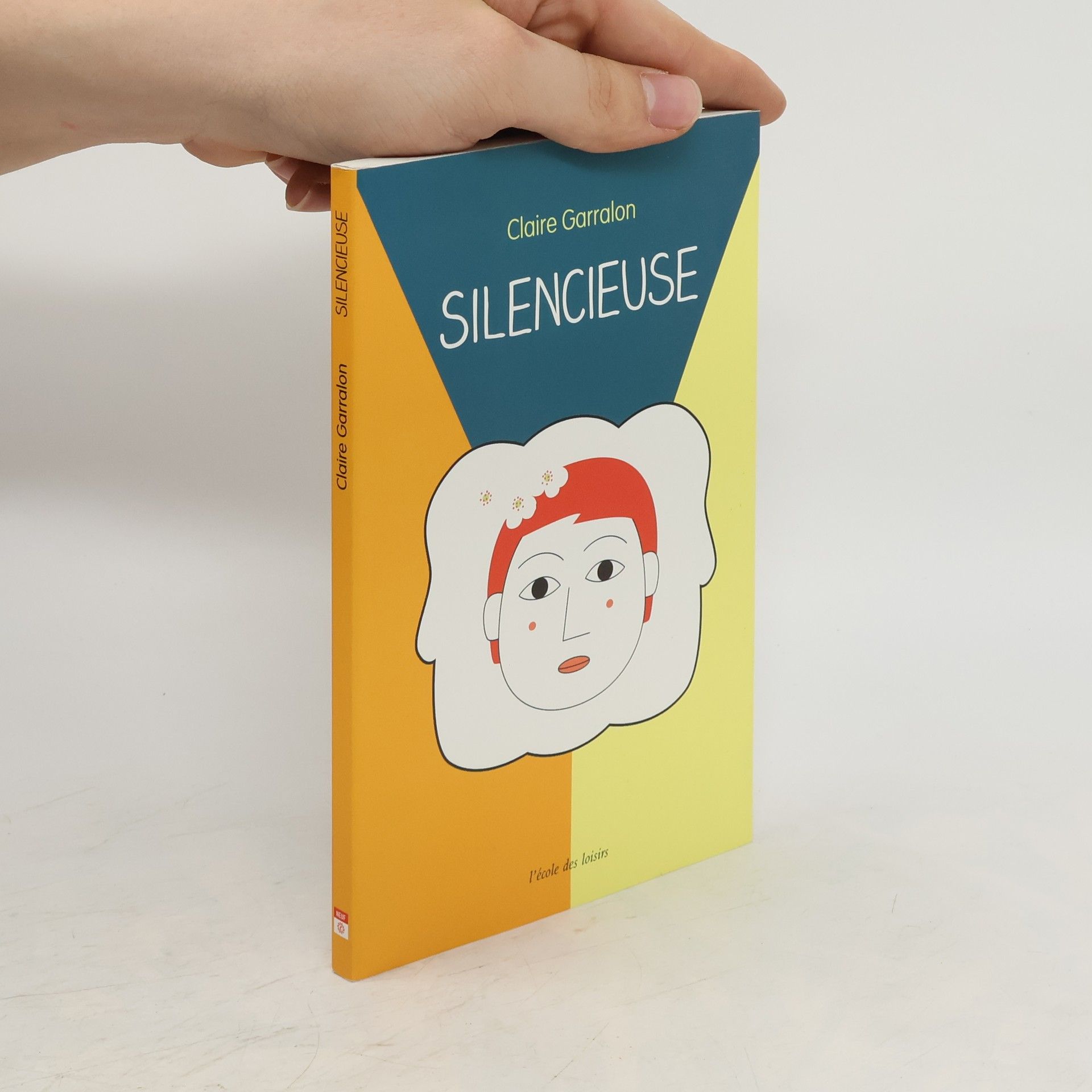 Claire Garralon Silencieuse