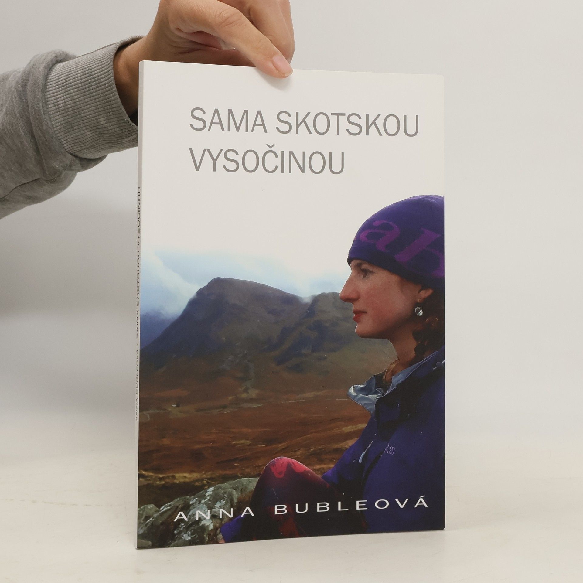 Anna Bubleová Sama Skotskou vysočinou