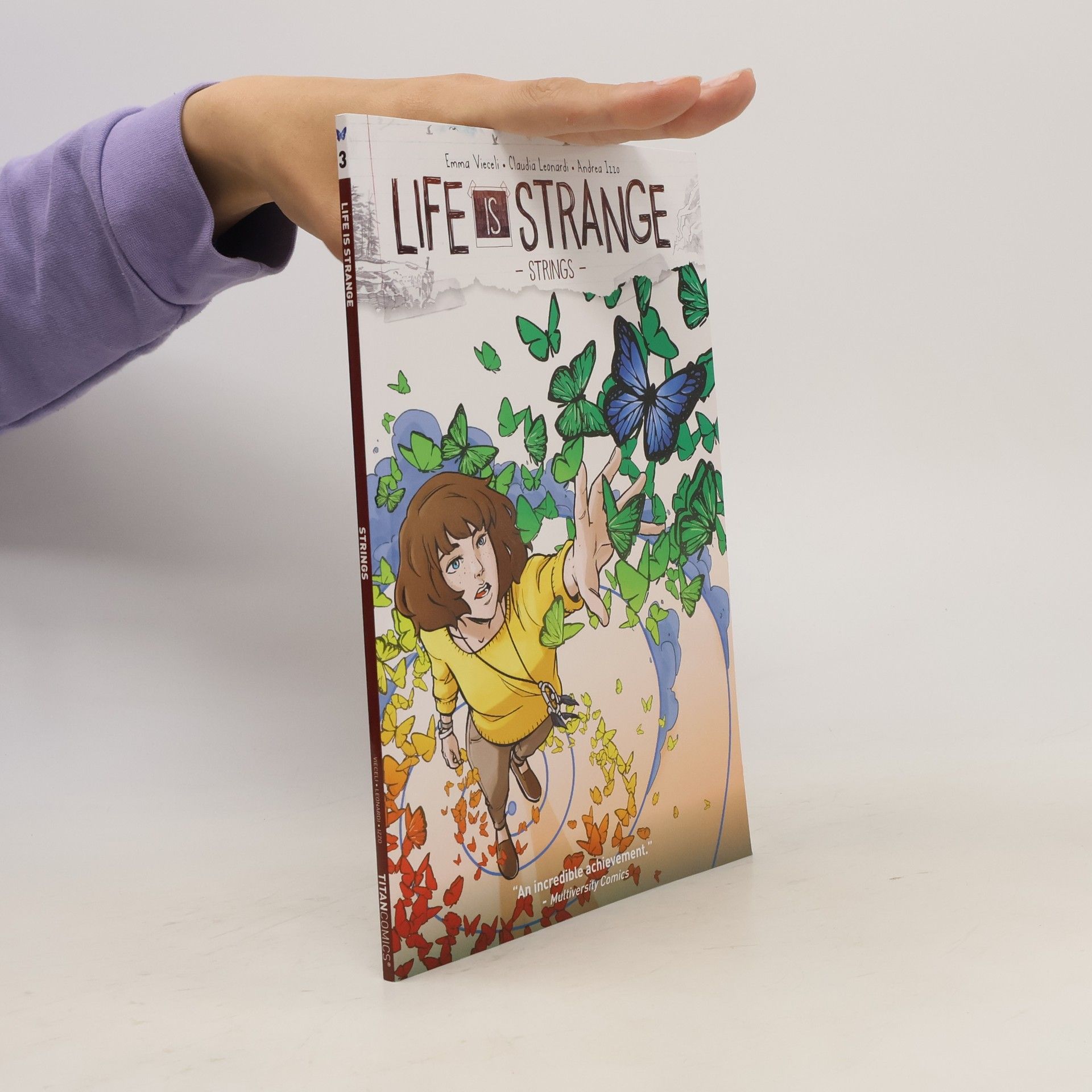 Emma Vieceli Life is strange. Strings
