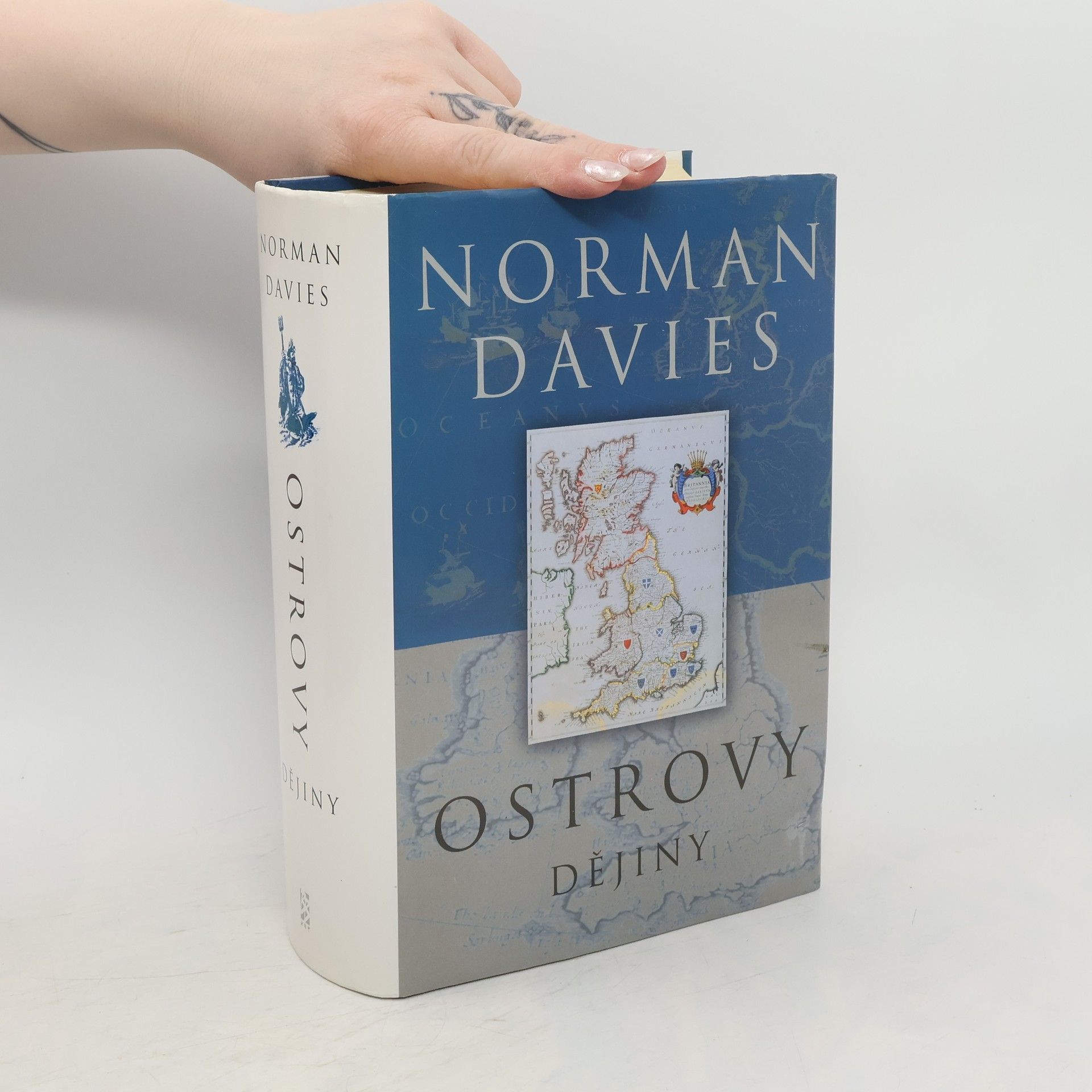 Norman Davies Ostrovy: Dějiny