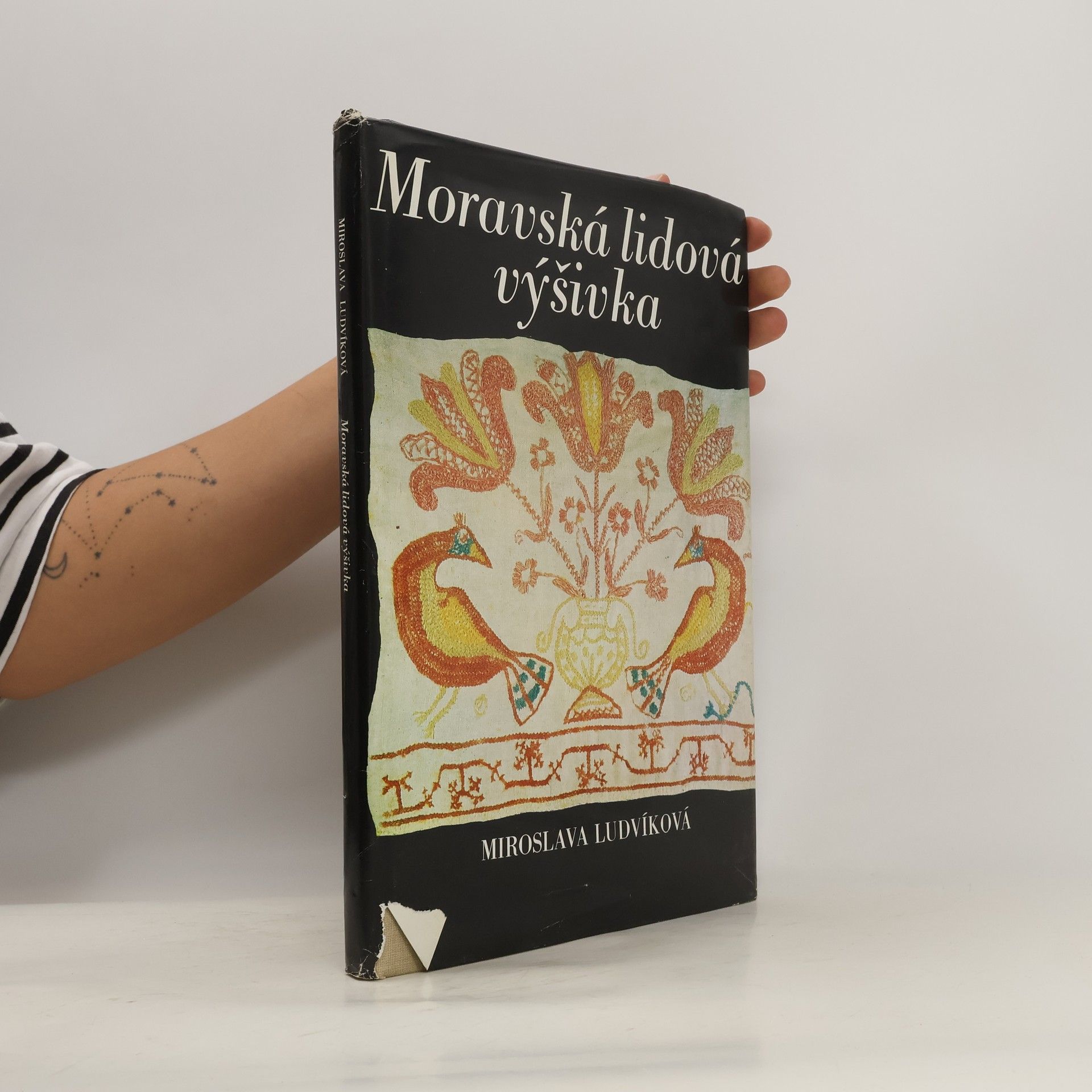 Miroslava Ludvíková Moravská lidová výšivka