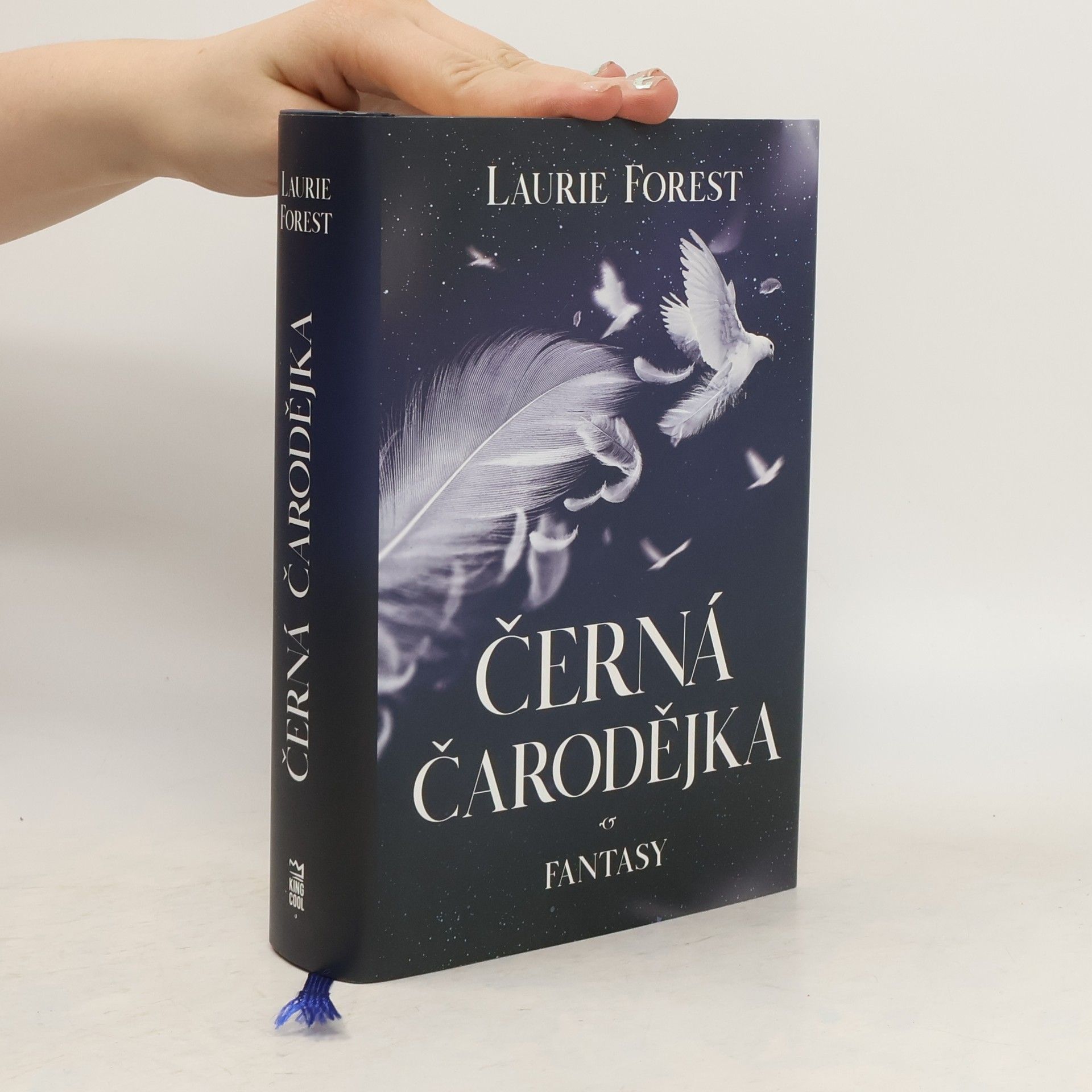 Laurie Forest Černá čarodějka