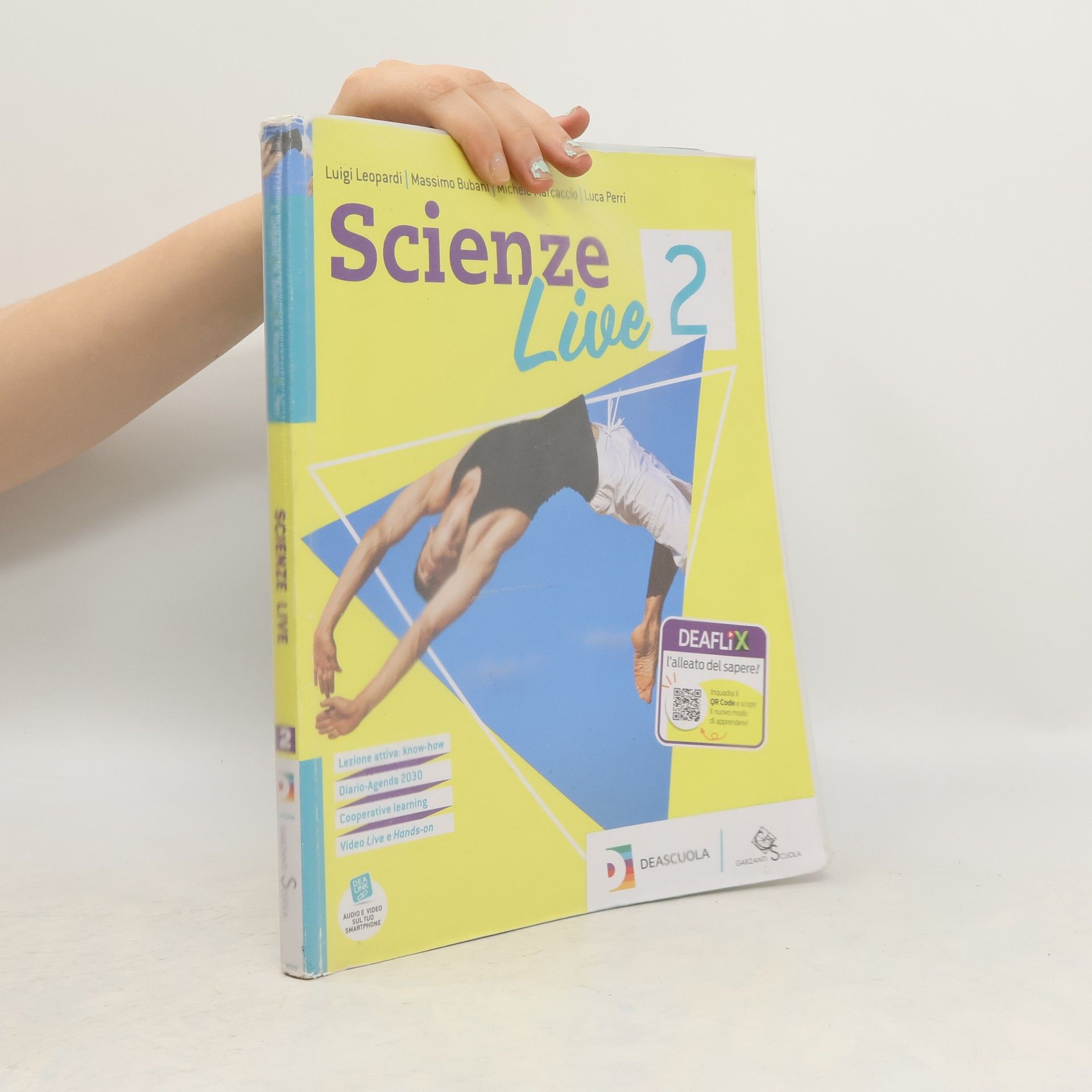 AA.VV. Scienze Live 2