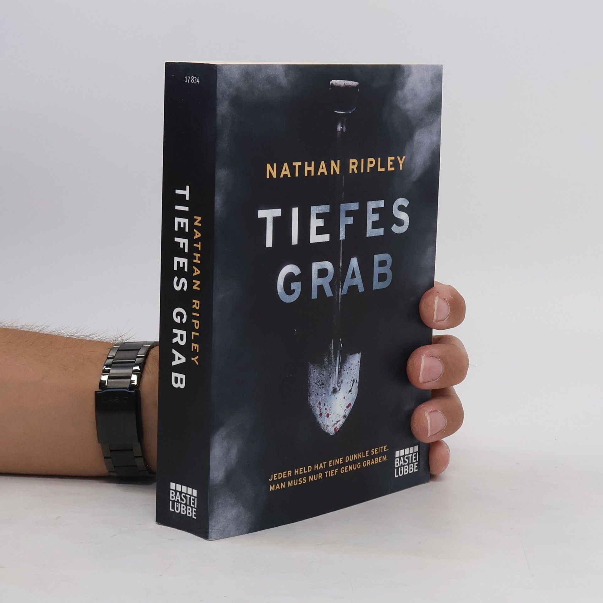 Nathan Ripley Tiefes Grab