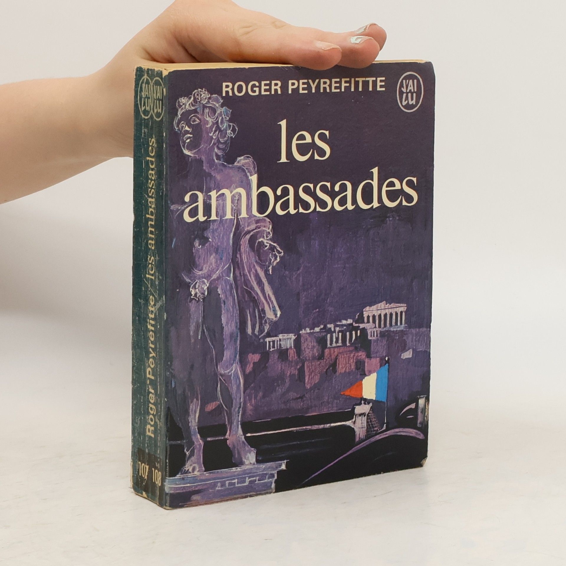 Peyrefitte Roger Les Ambassades
