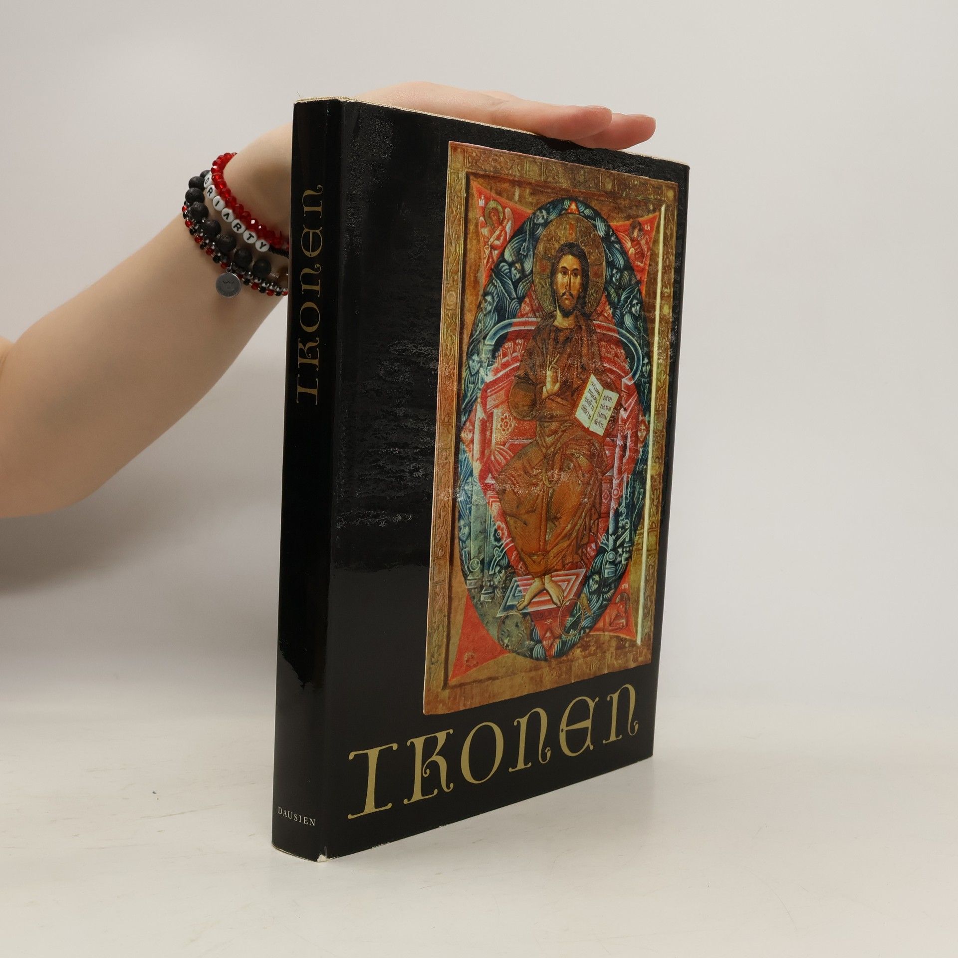 Collectif d'auteurs Ikonen