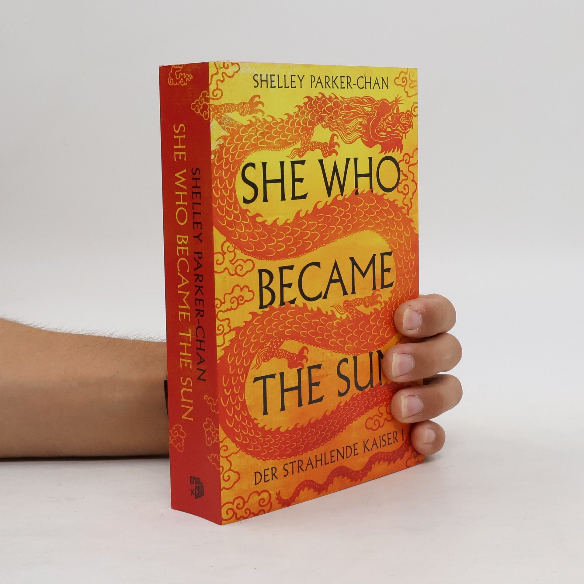 She Who Became the Sun. Der strahlende Kaiser I