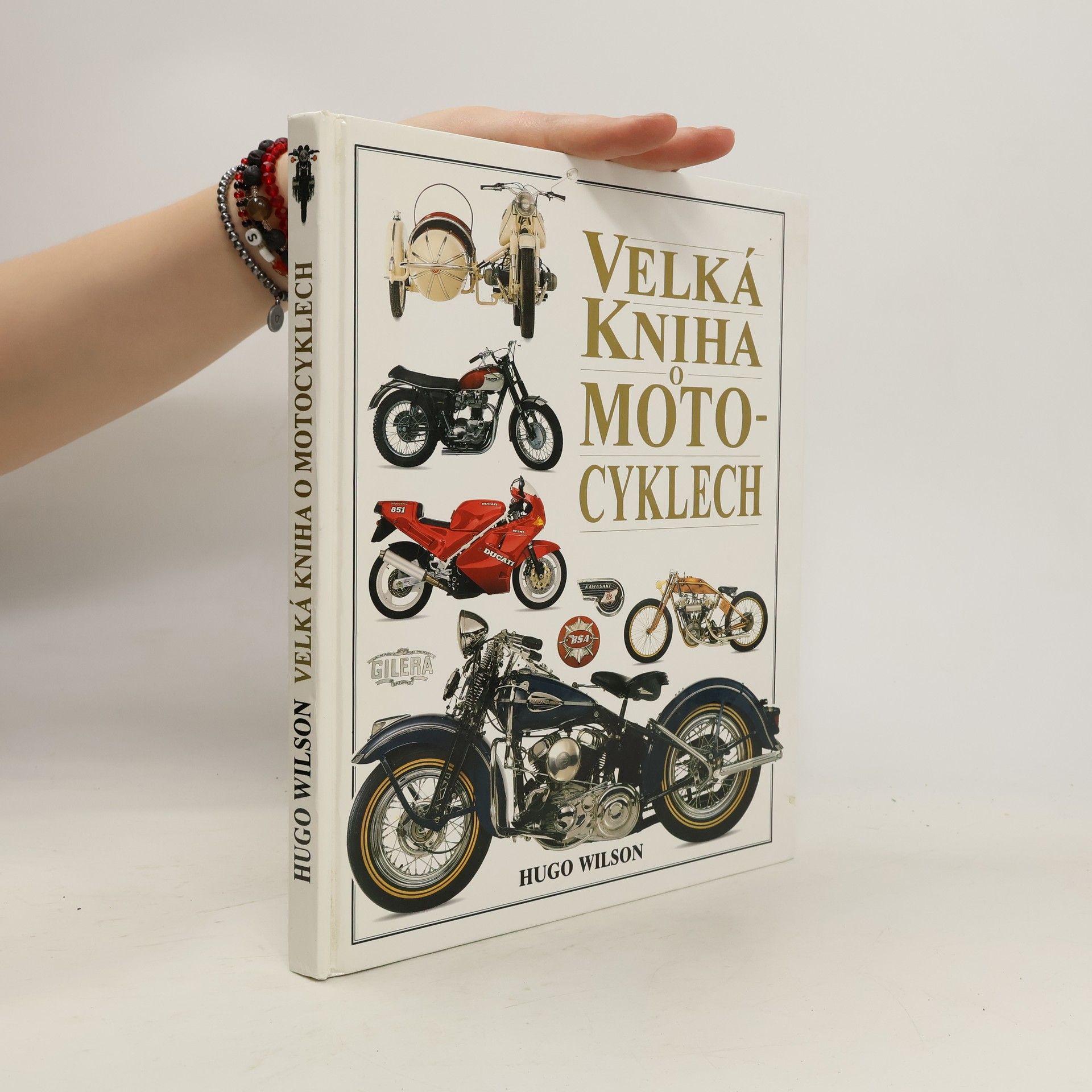 Hugo Wilson Velká kniha o motocyklech