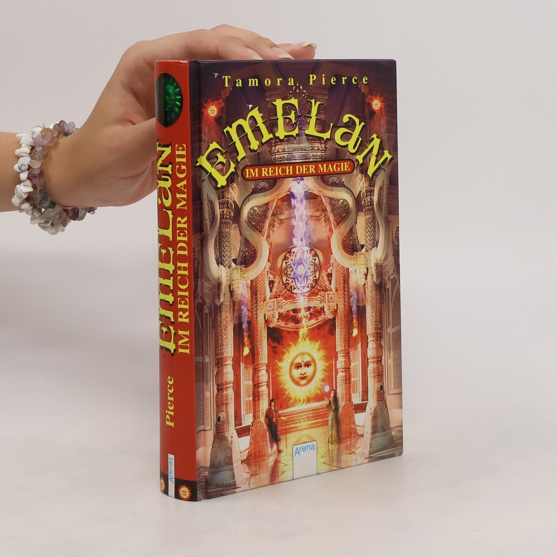 Tamora Pierce Im Reich der Magie. Aus d. Amerikan. v. Angelika Eisold-Viebig