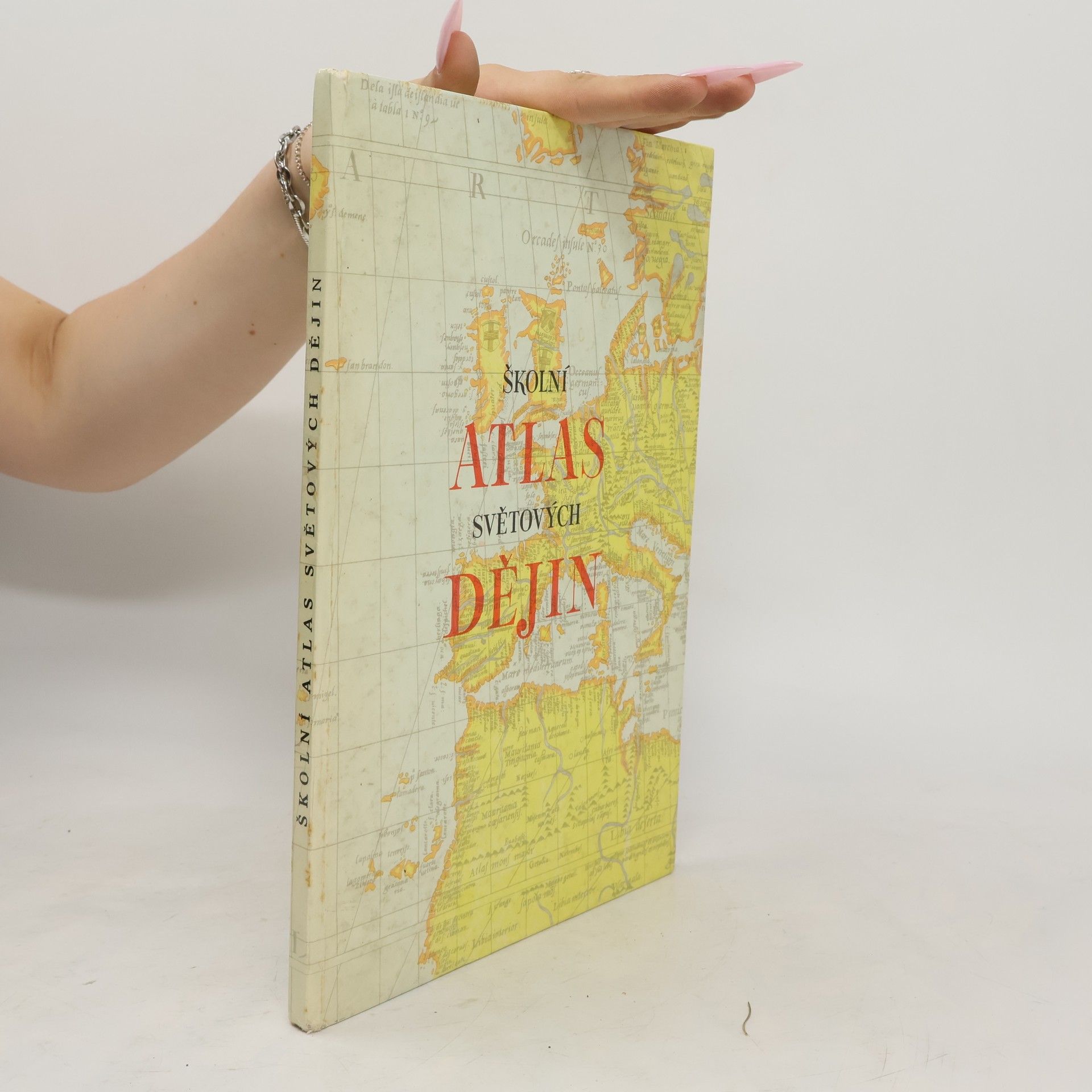 Autorenkollektiv Školní atlas světových dějin