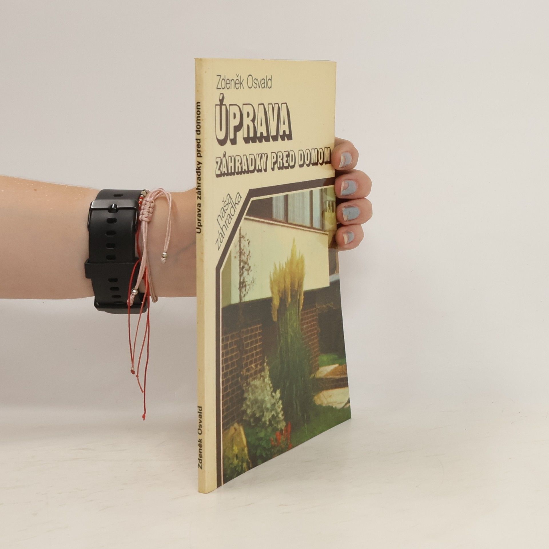 Zdeněk Osvald Úprava záhradky pred domom