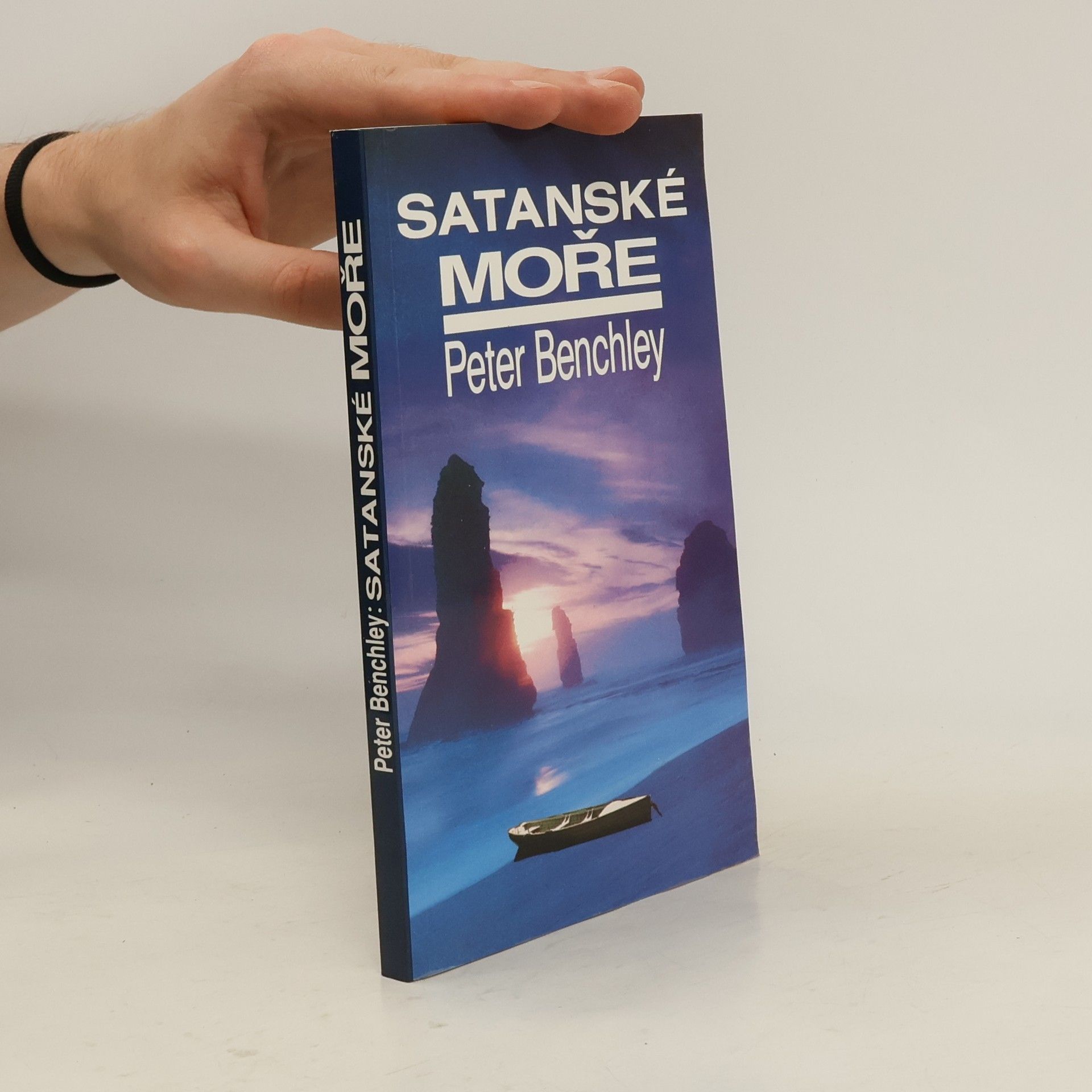 Peter Benchley Satanské moře