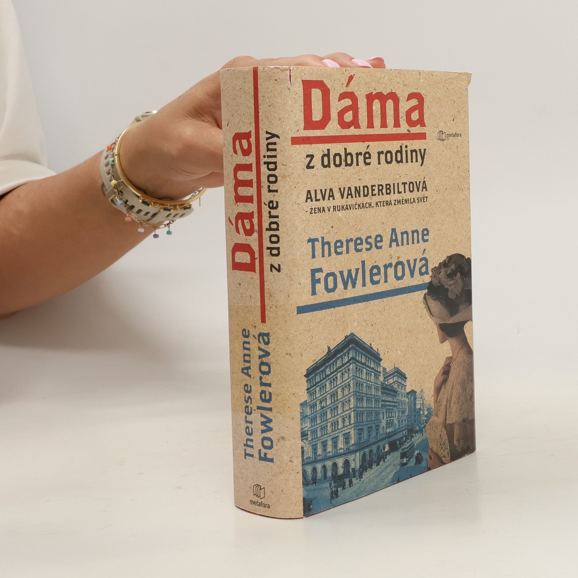 Therese Fowler Alva Vanderbiltová, dáma z dobré rodiny