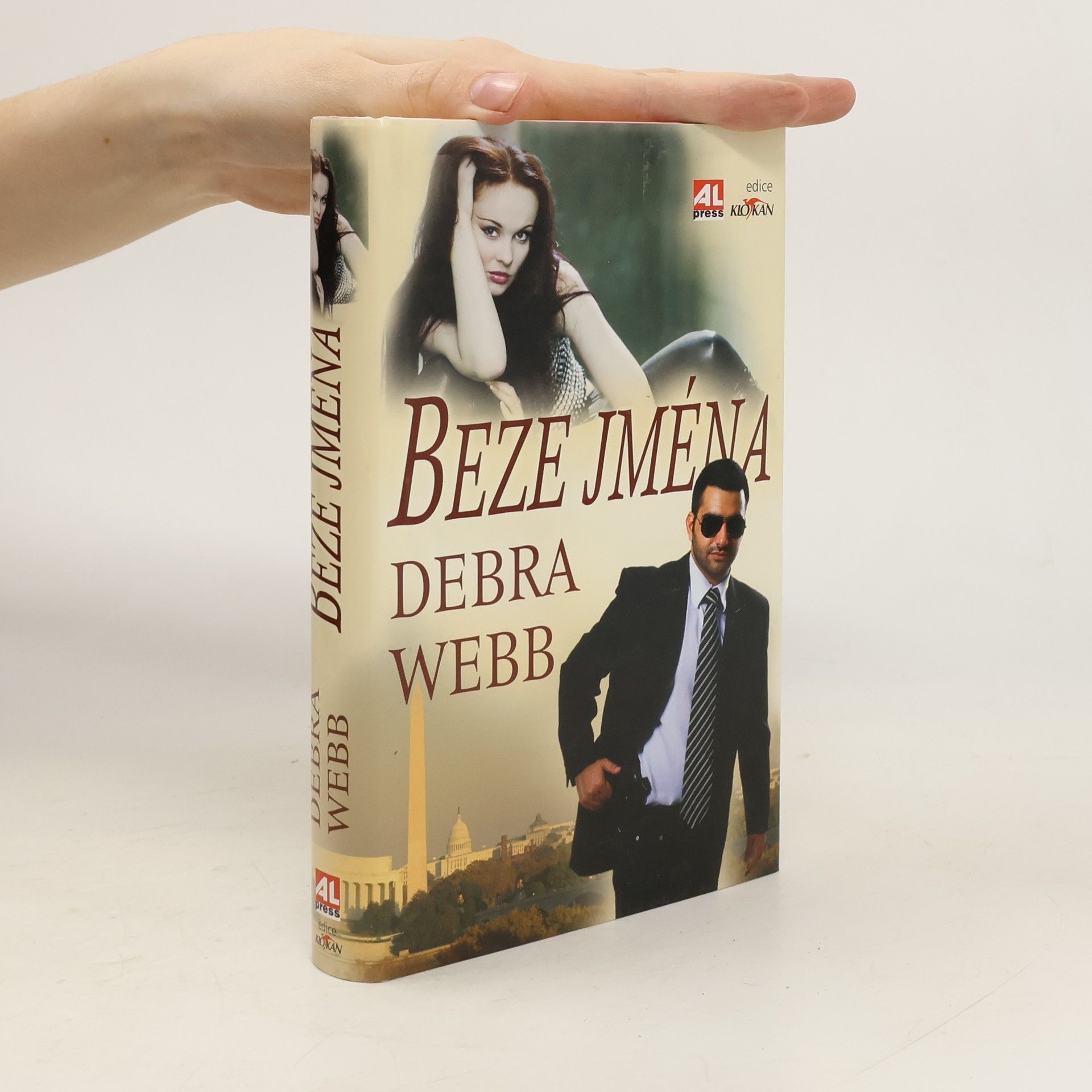Debra Webb Beze jména