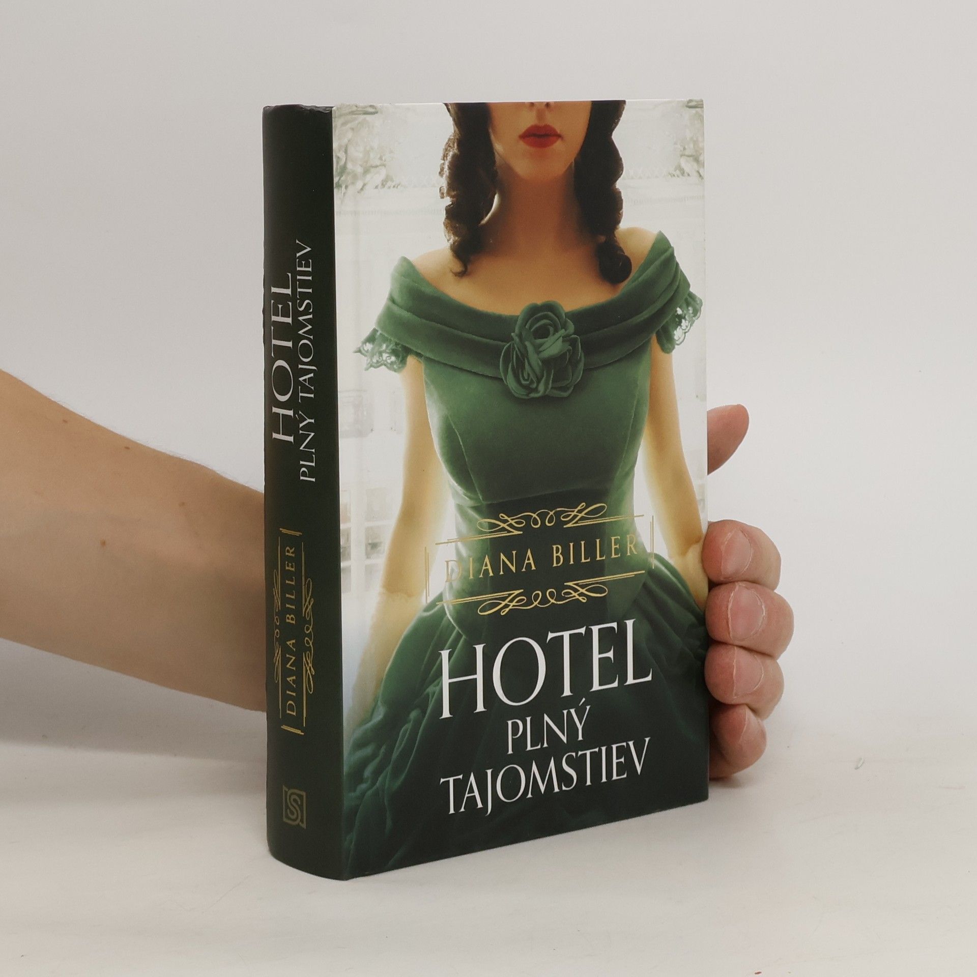 Diana Biller Hotel plný tajomstiev
