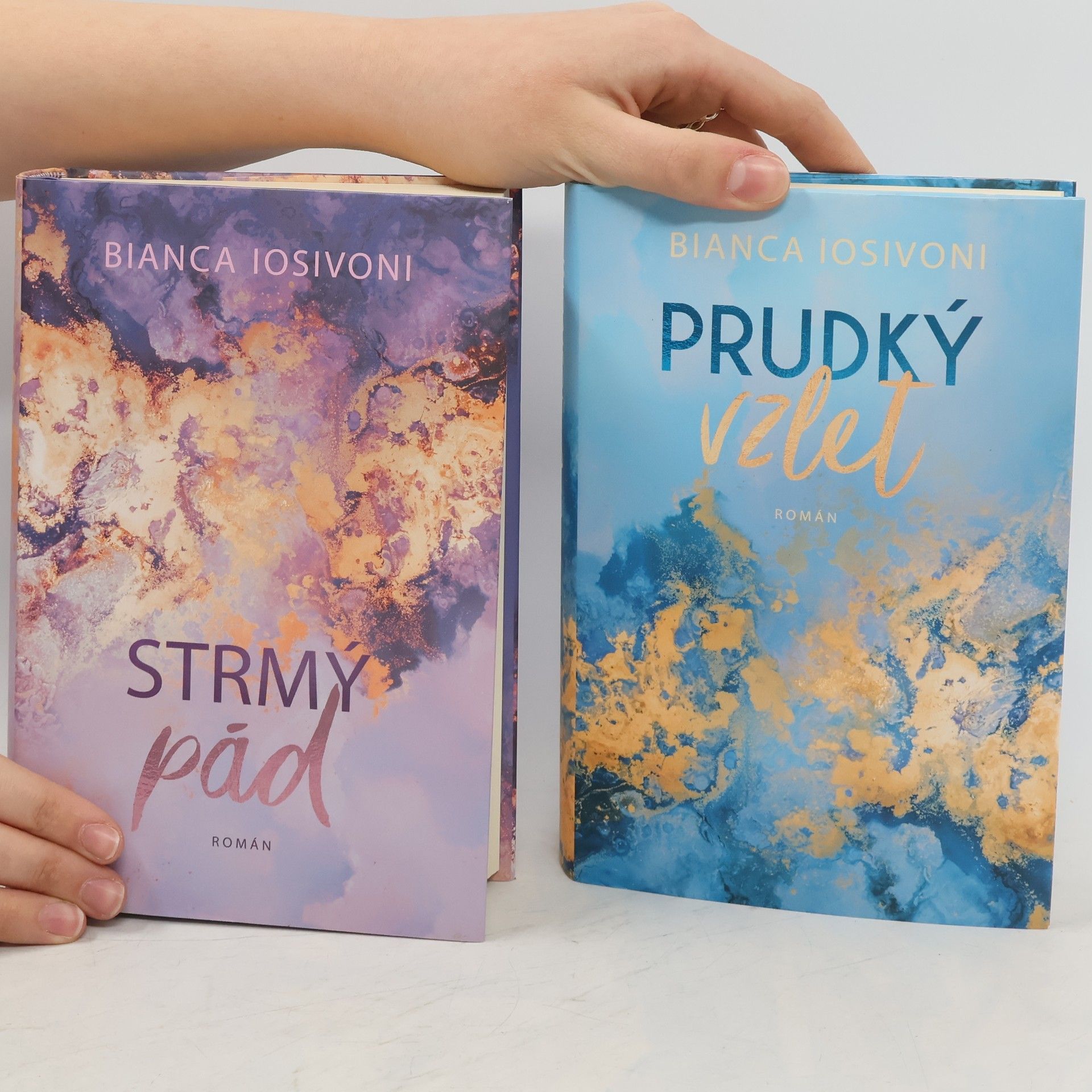 Bianca Iosivoni Strmý pád, Prudký vzlet