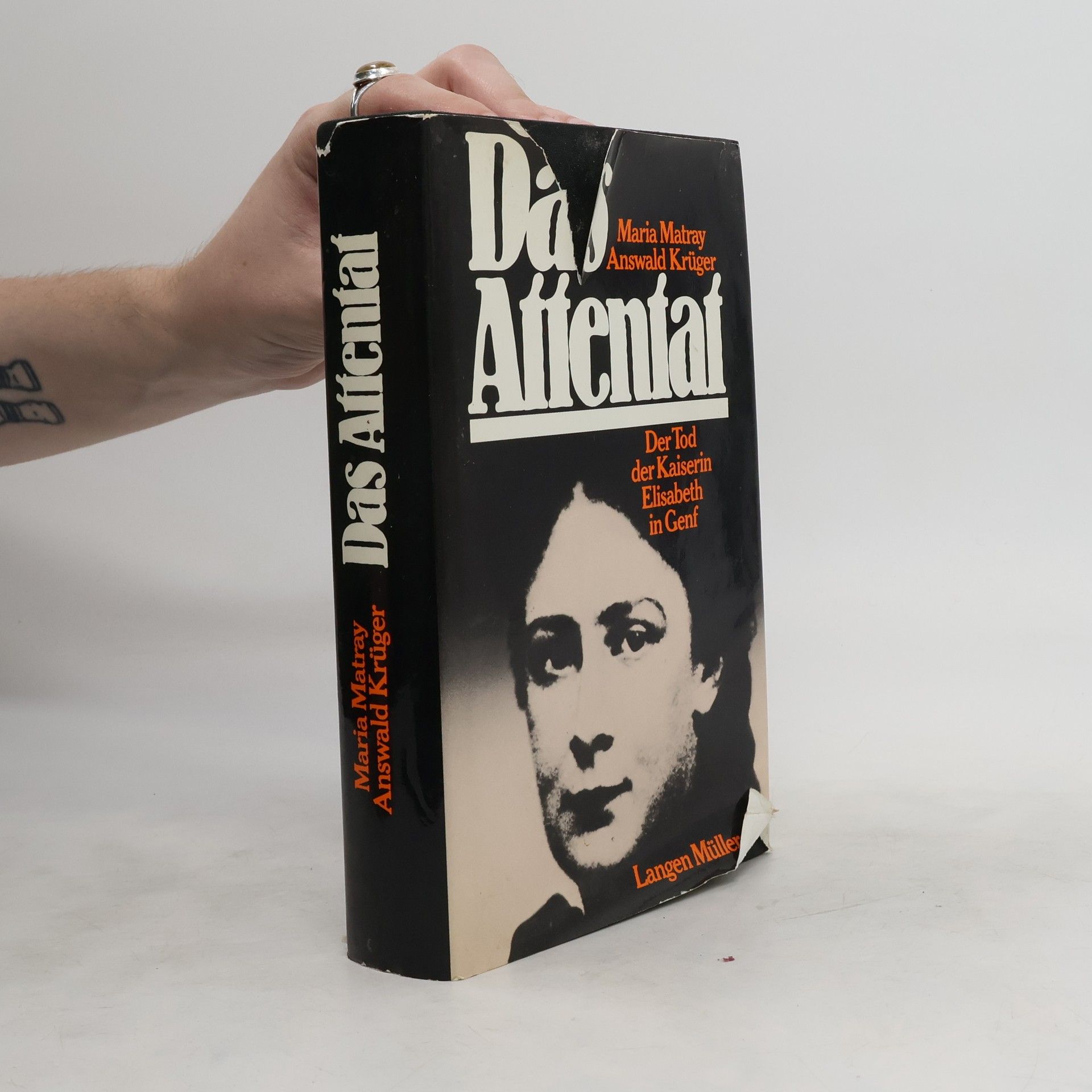 Maria Matray Das Attentat