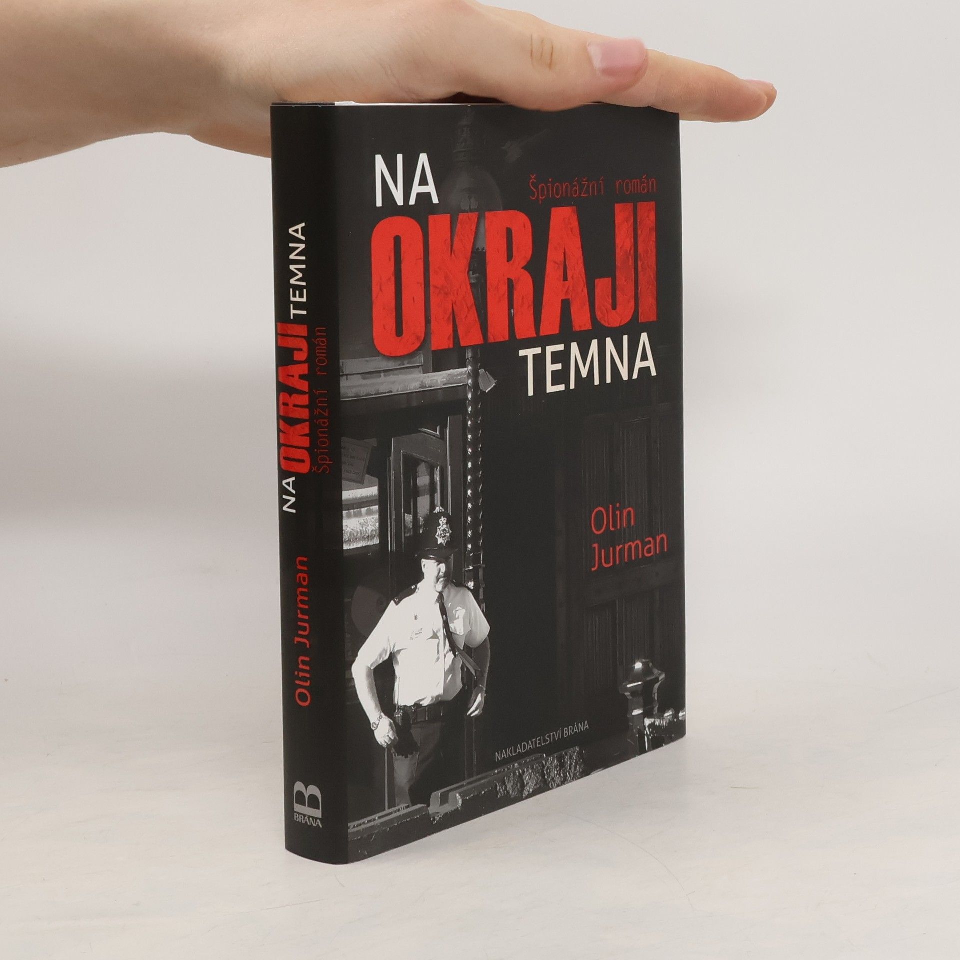 Oldřich Jurman Na okraji temna: špionážní román