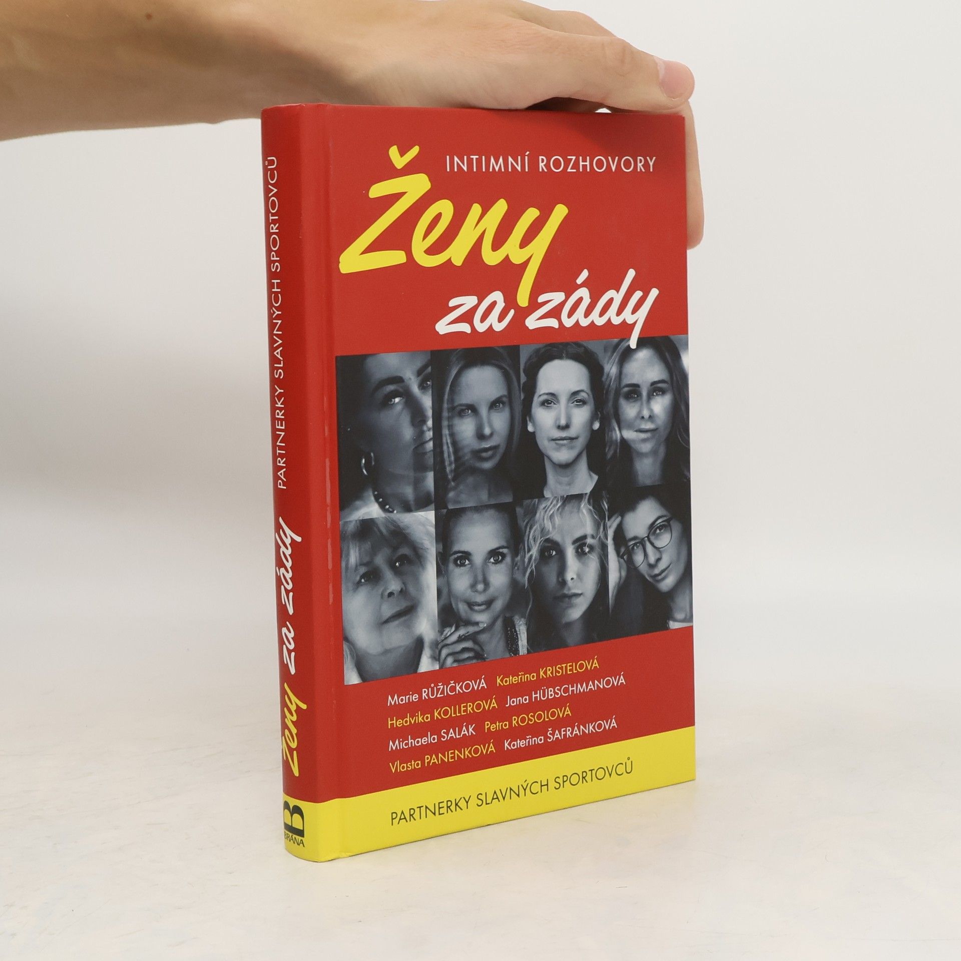 Kateřina Kristelová Ženy za zády