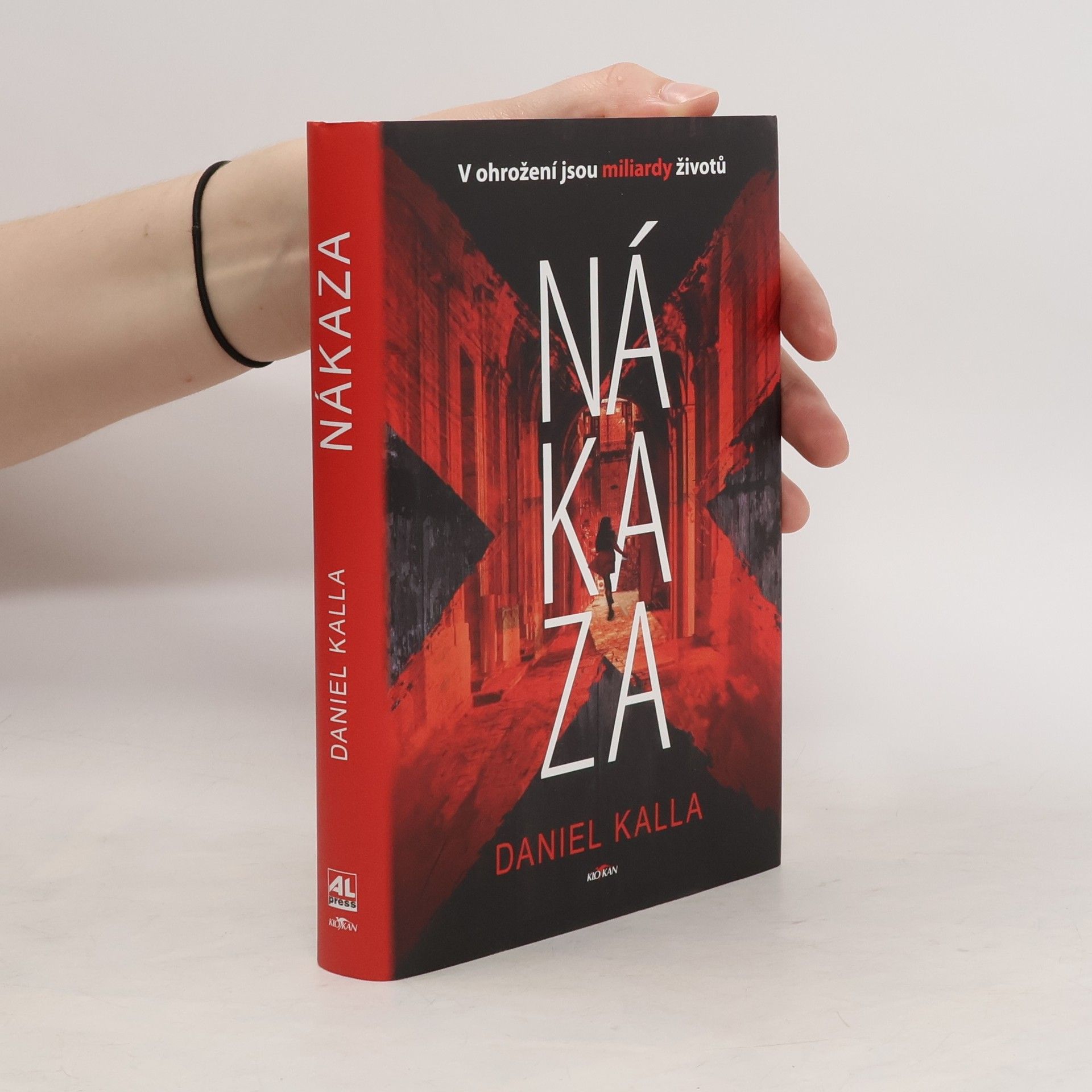 Daniel Kalla Nákaza