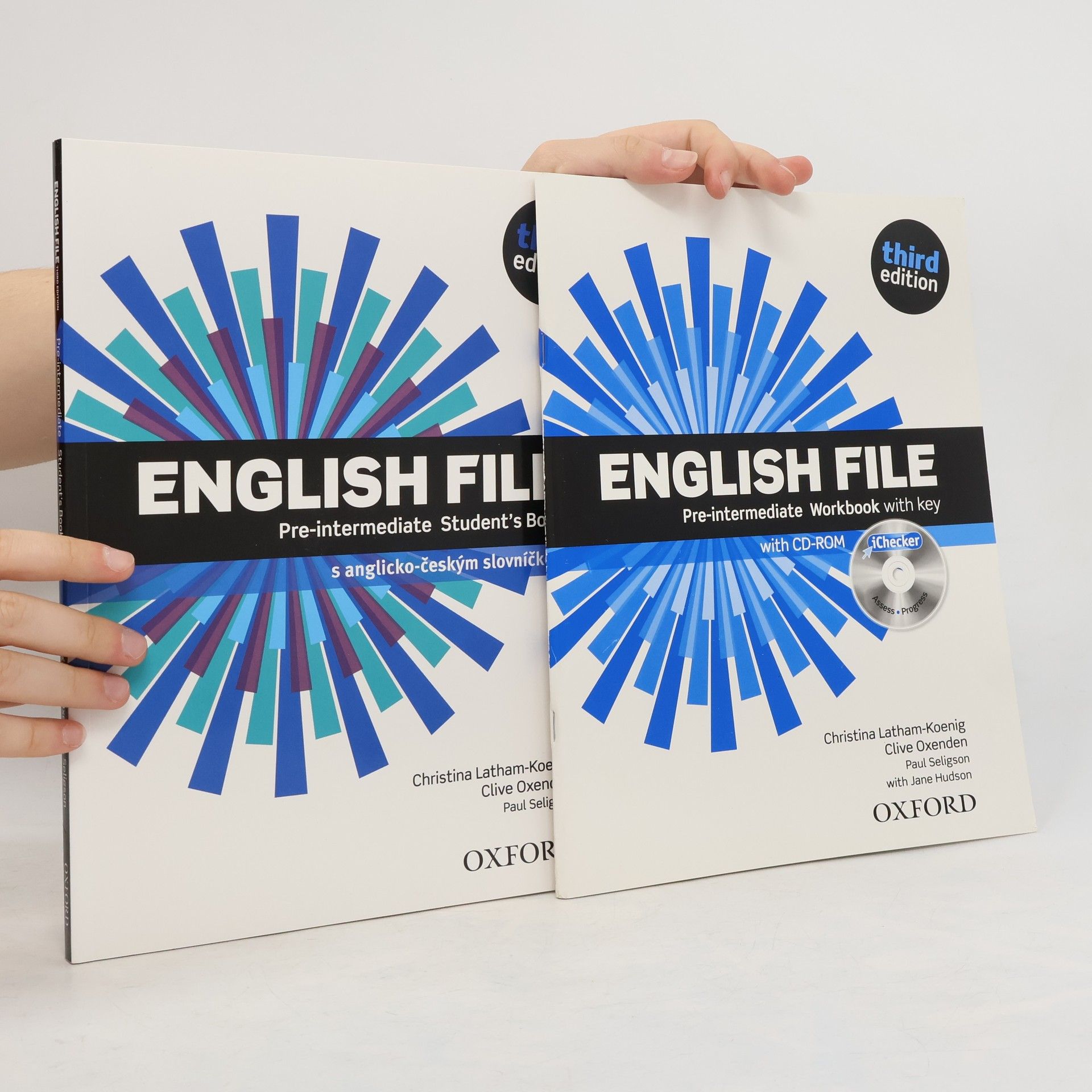 Autores varios English file: Pre-intermediate Student's book. Pre-intermediate Workbook with key
