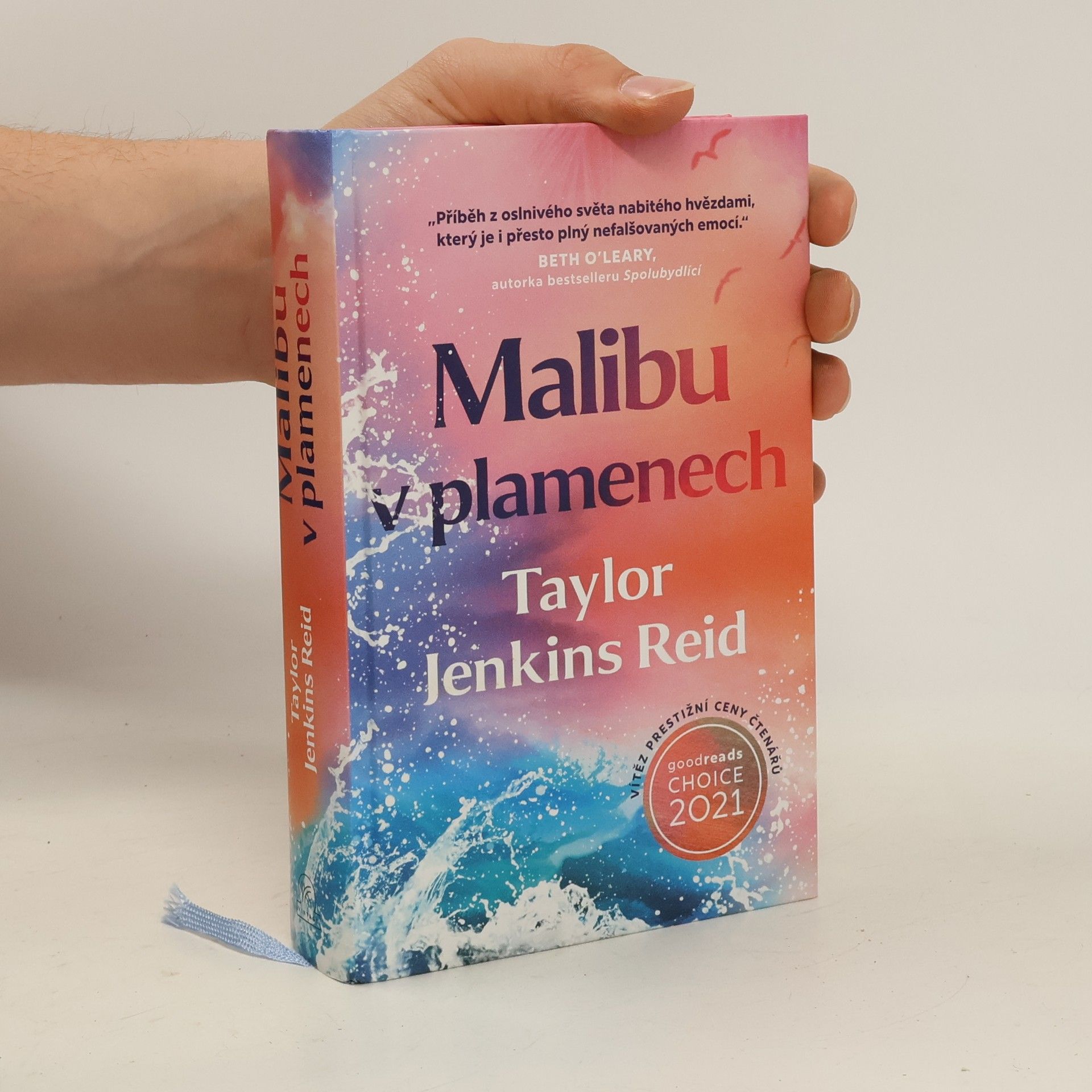 Taylor Jenkins Reid Malibu v plamenech