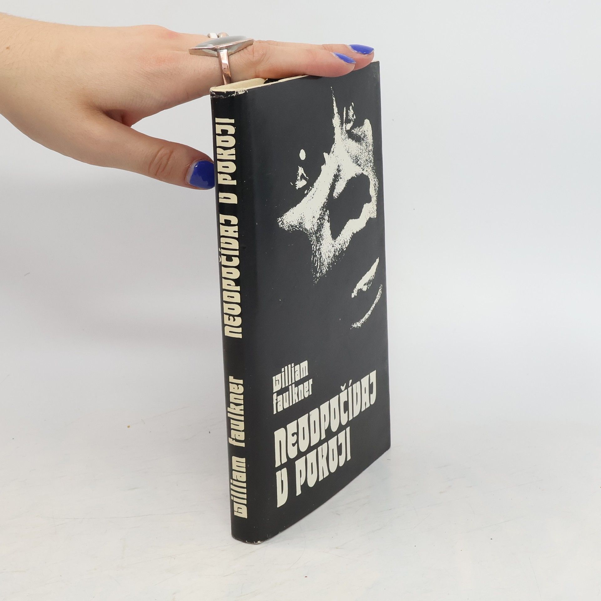 William Faulkner Neodpočívaj v pokoji