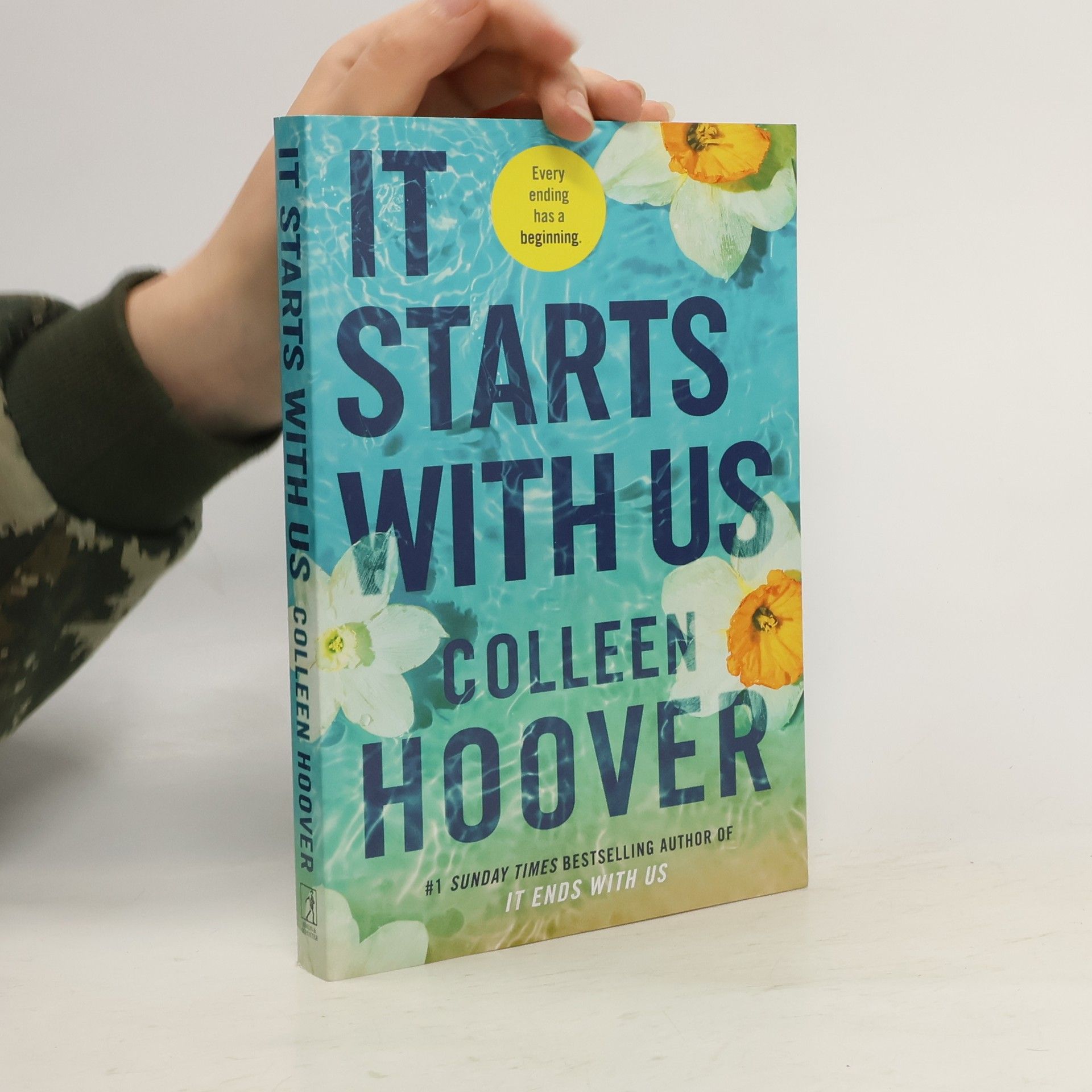 Colleen Hoover It Starts With Us