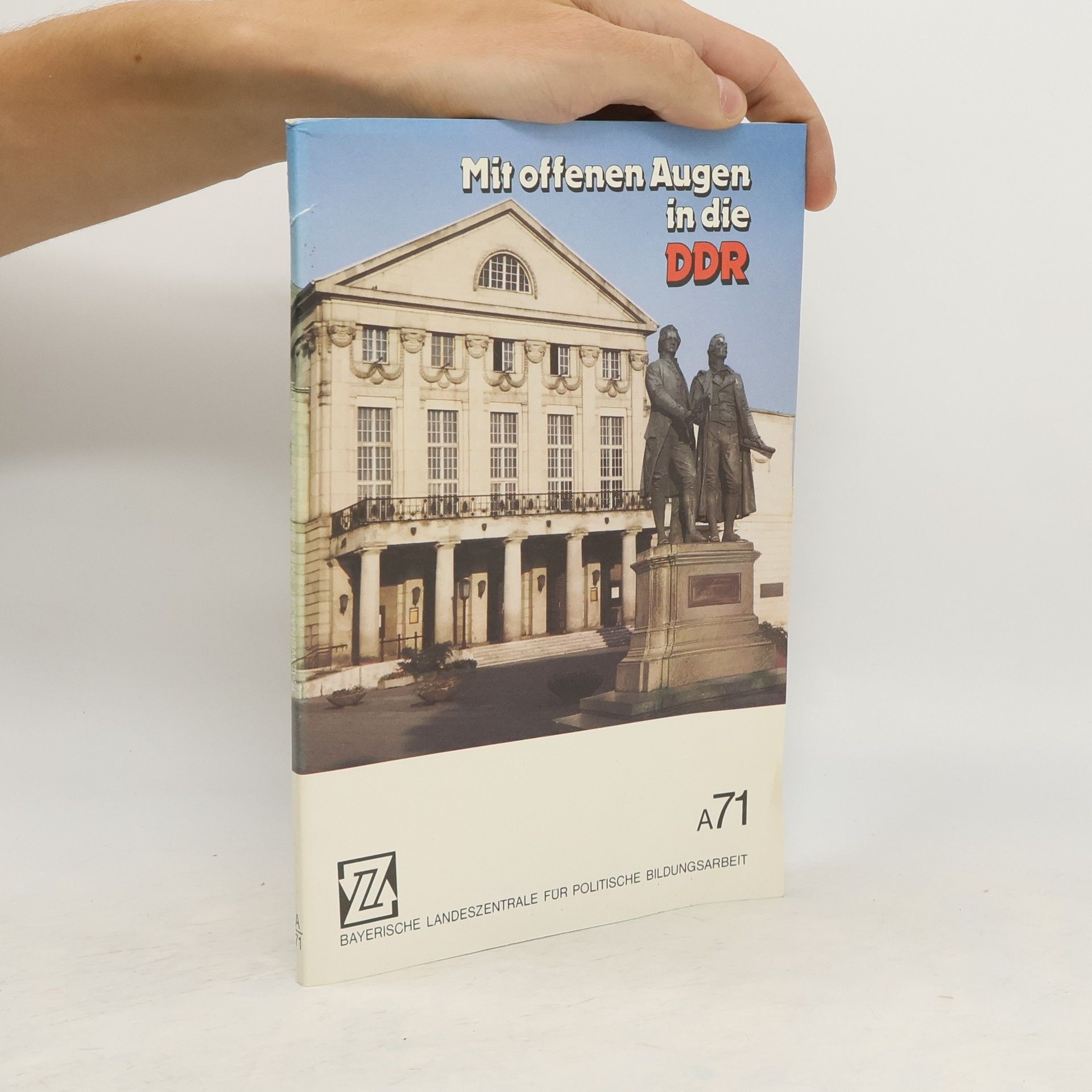 Collectif d'auteurs Mit offenen Augen in die DDR