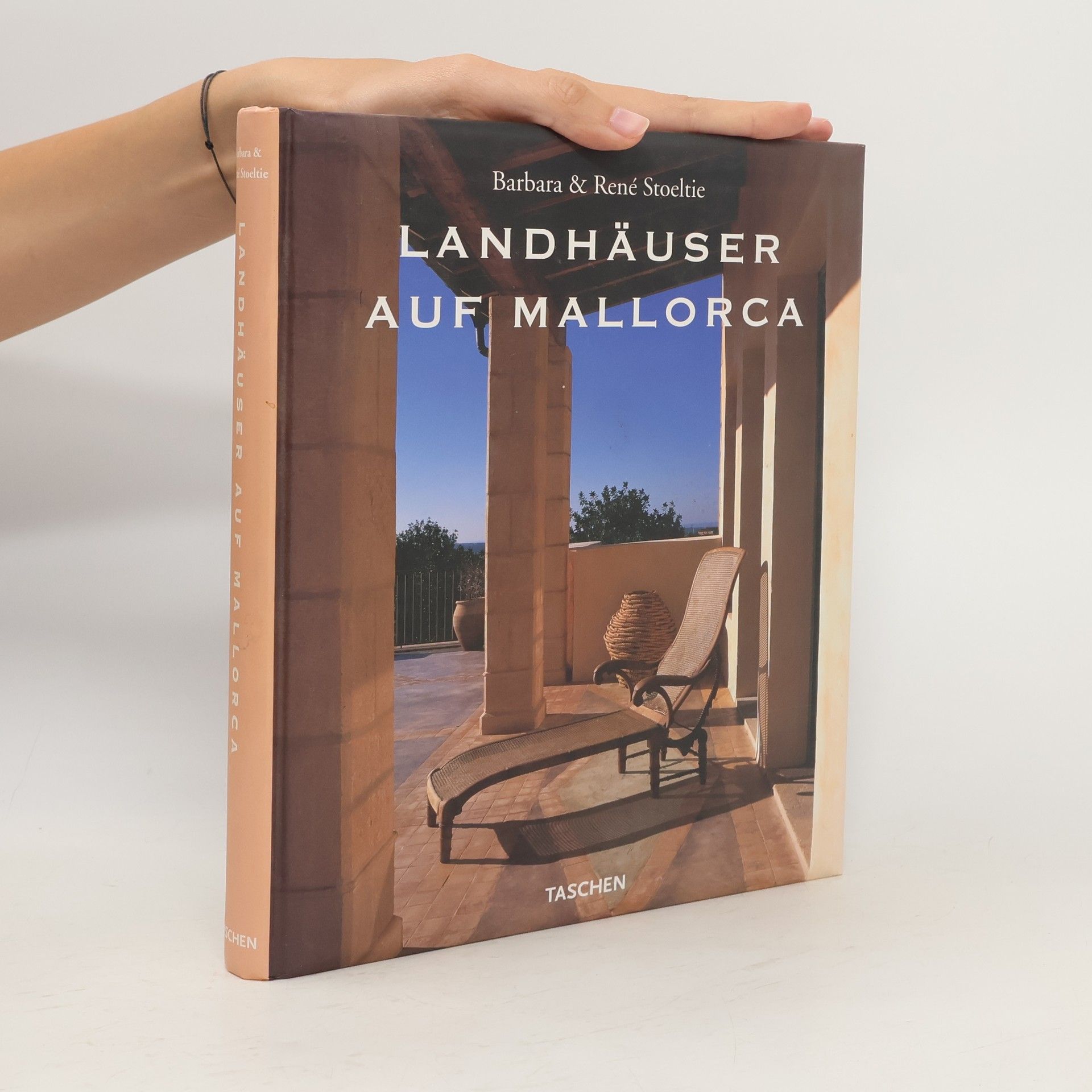 Barbara Stoeltie Landhäuser auf Mallorca = Country houses of Majorca Les maisons romantiques de Majorque