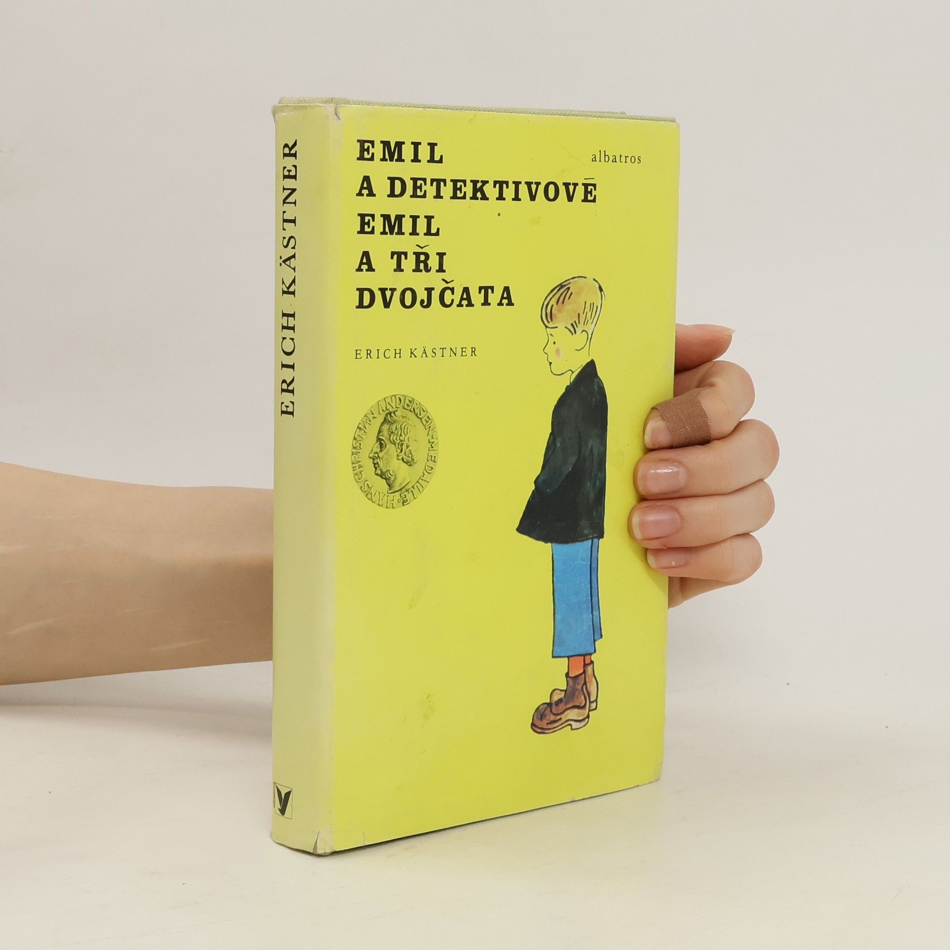 Erich Kästner Emil a detektivové. Emil a tři dvojčata