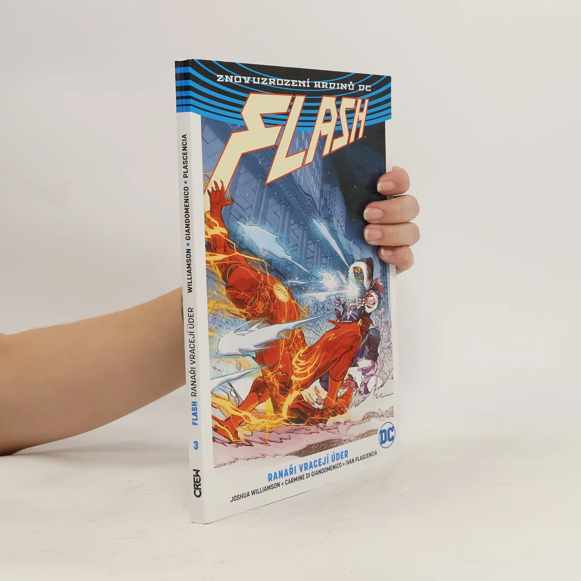 Flash 3: Ranaři vracejí úder (Black edice) | Book | Paperback | Joshua Williamson | CS