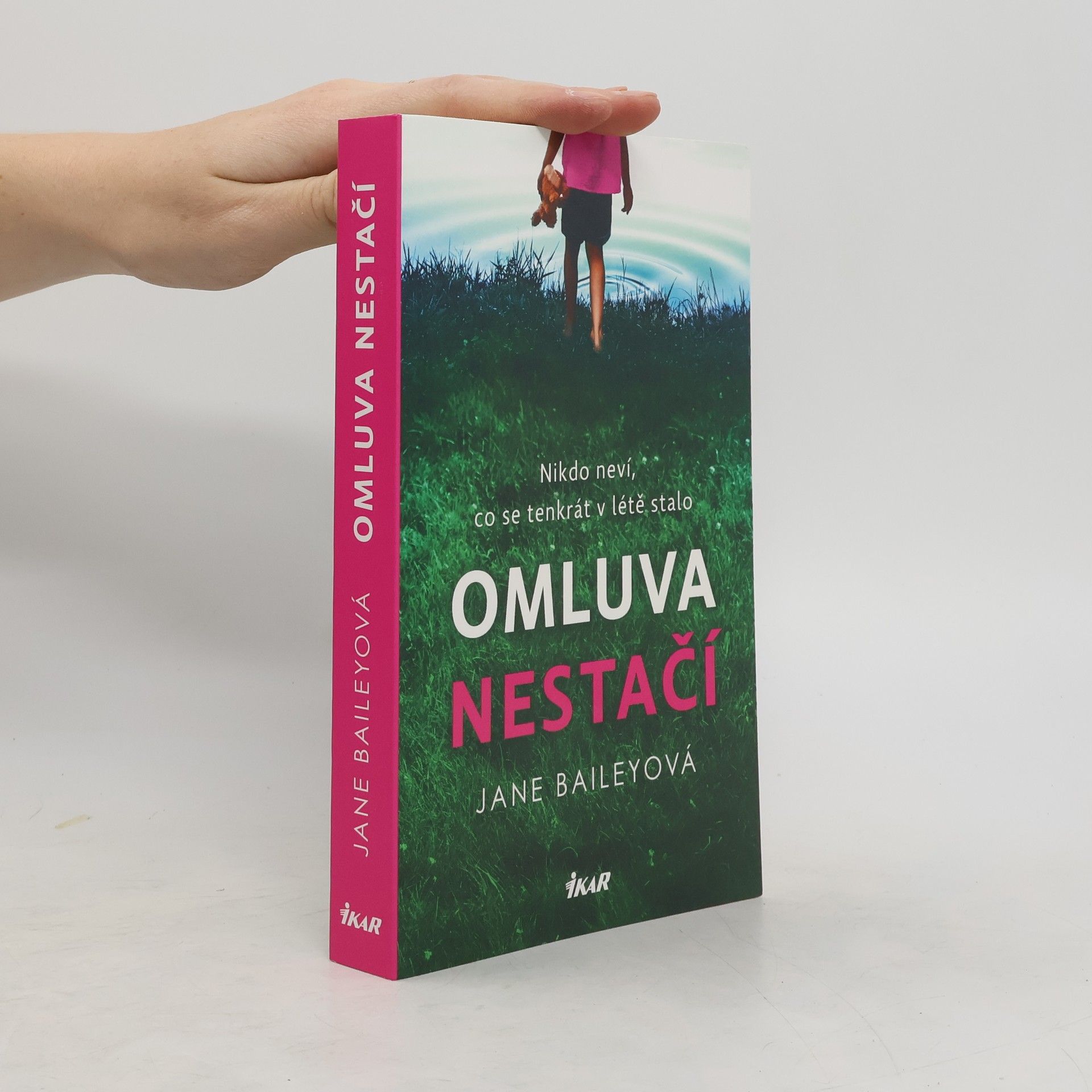 Jane Bailey Omluva nestačí