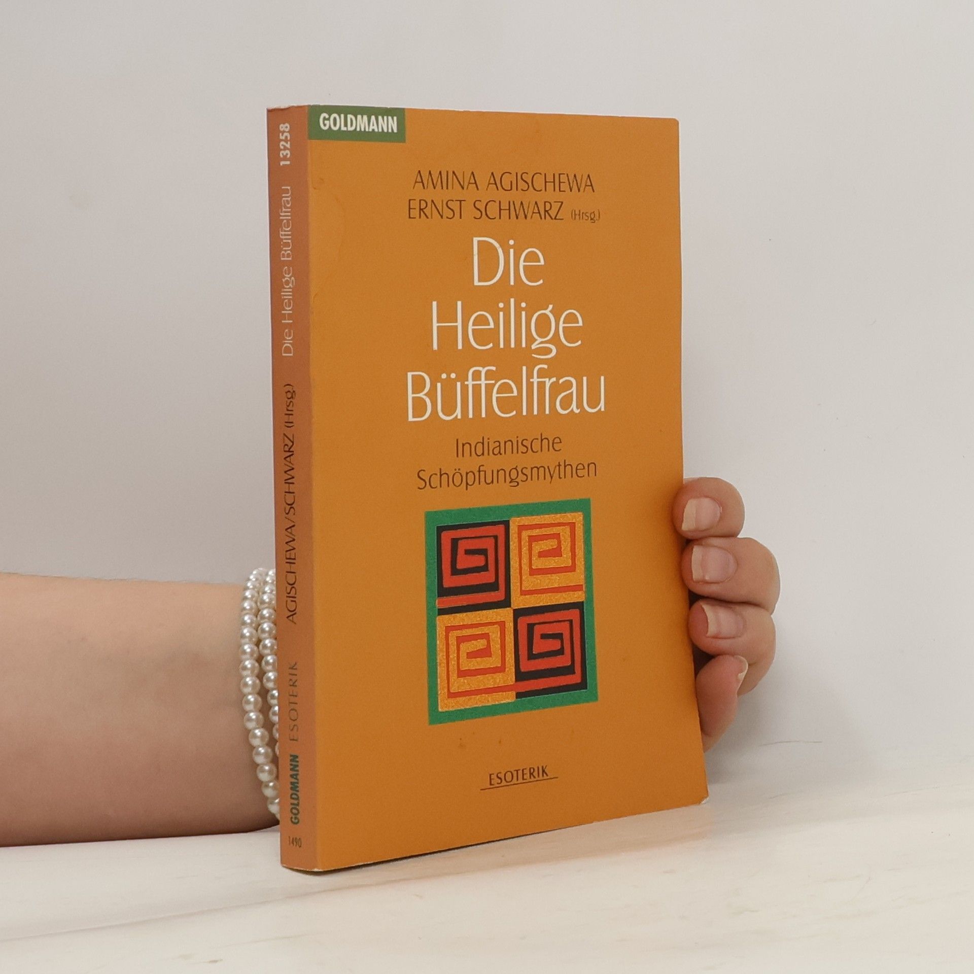 Amina Agischewa Die heilige Büffelfrau