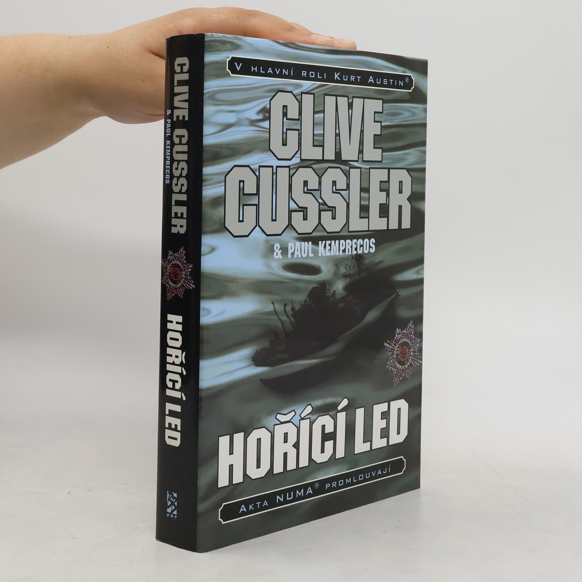 Clive Cussler Hořící led
