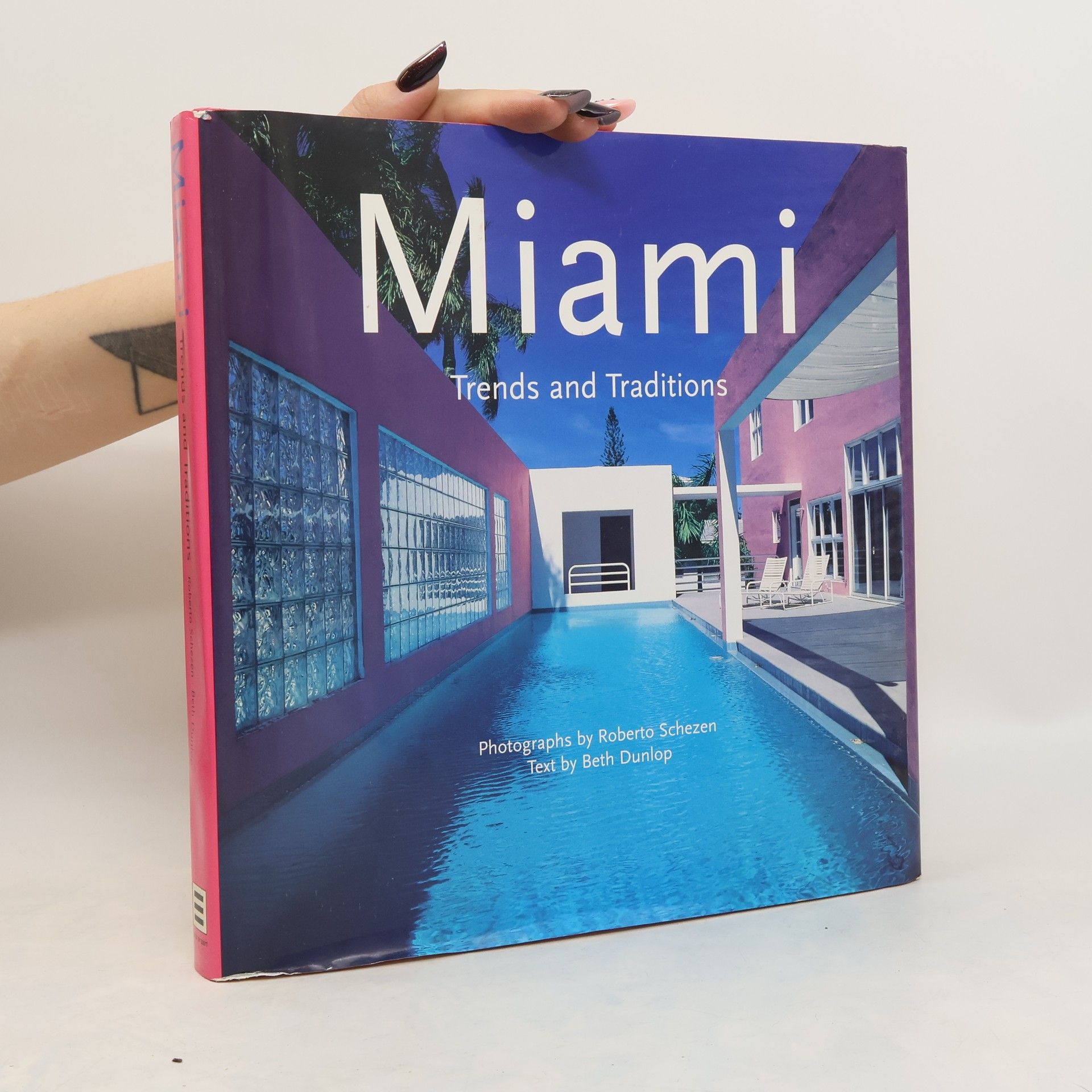 Beth Dunlop Miami: Trends and traditions