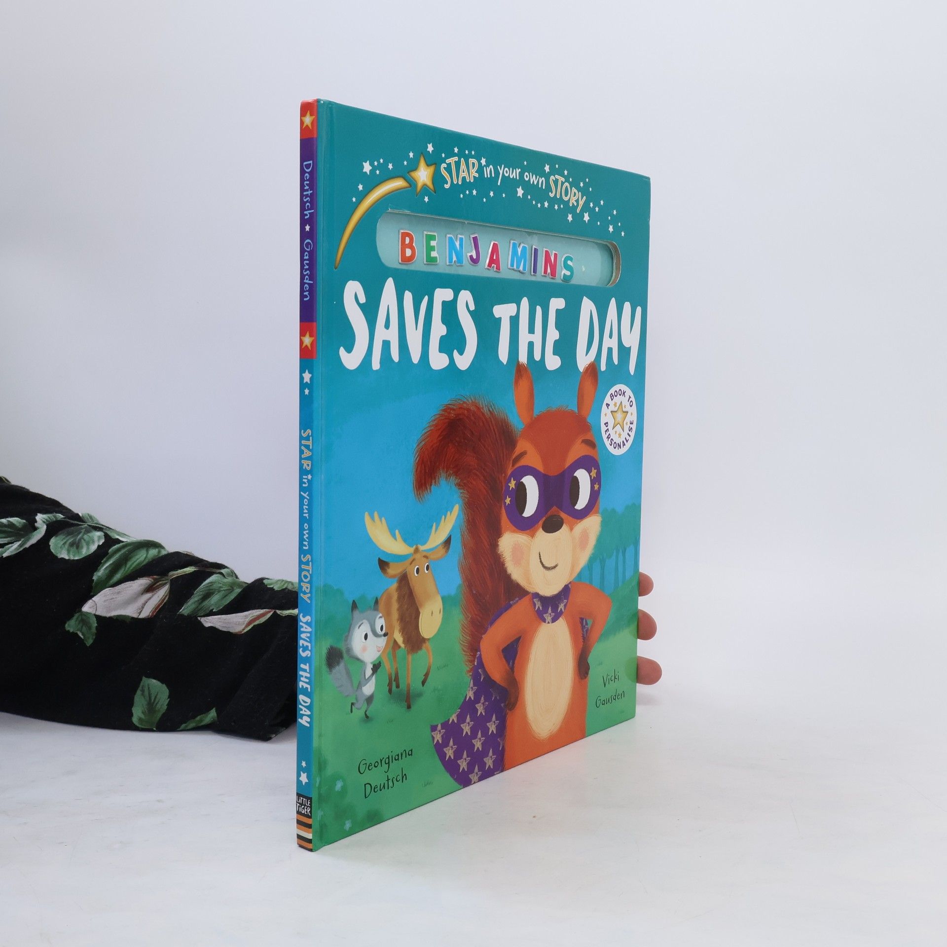 Collectif d'auteurs Star in Your Own Story: Saves the Day