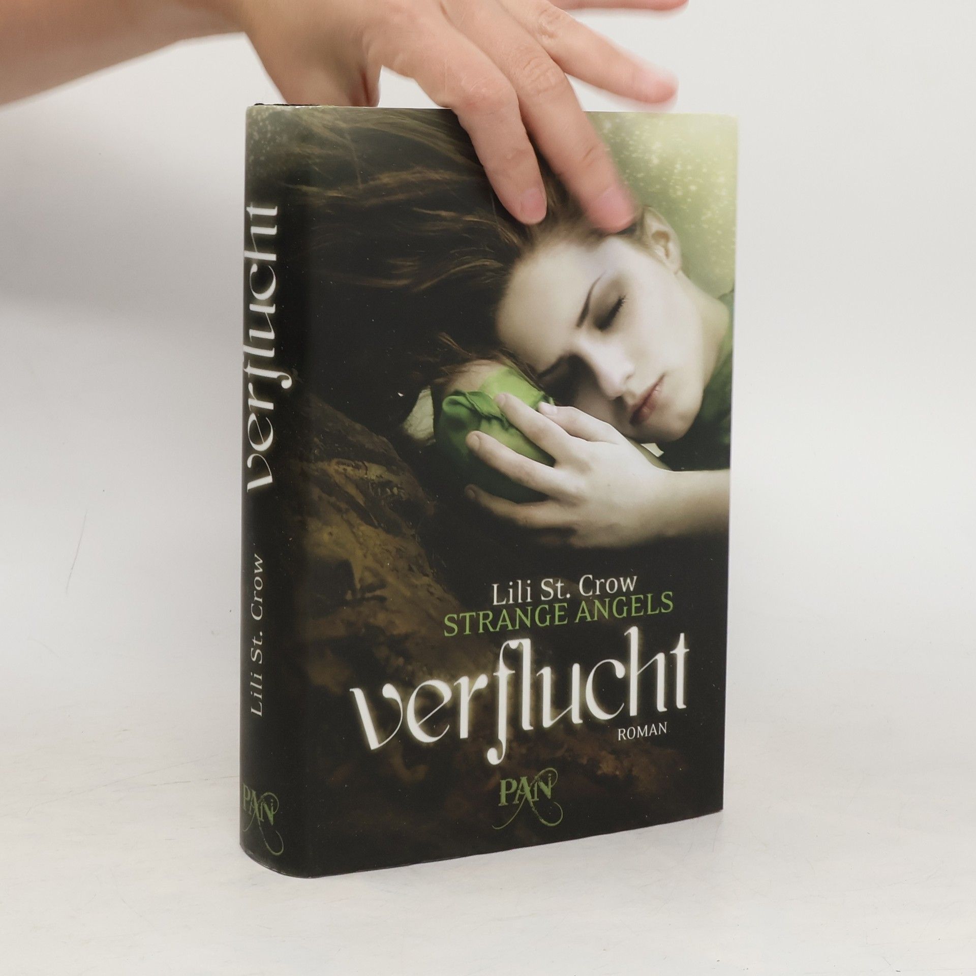 Lilith Saintcrow Strange angels. Verflucht
