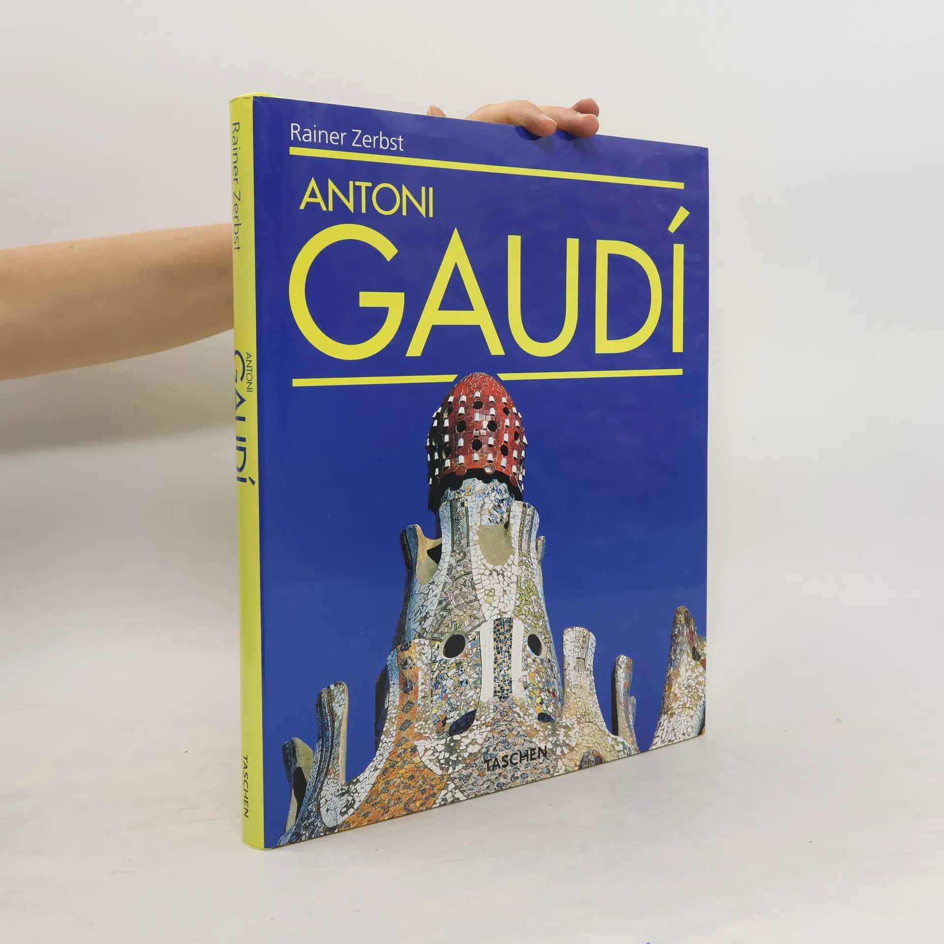 Gaudí 1852-1926. Antoni Gaudí i Cornet - život v architektuře | Book | Rainer Zerbst | CS