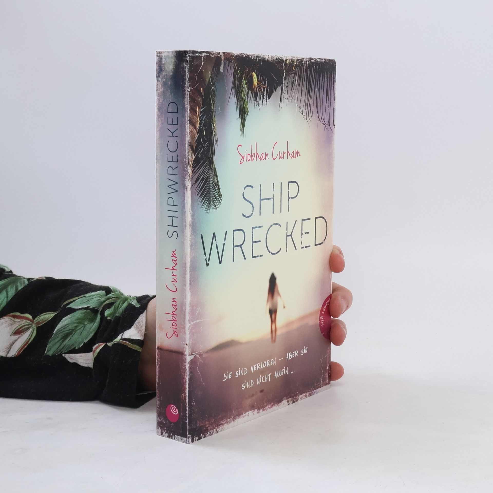 Siobhan Curham Shipwrecked