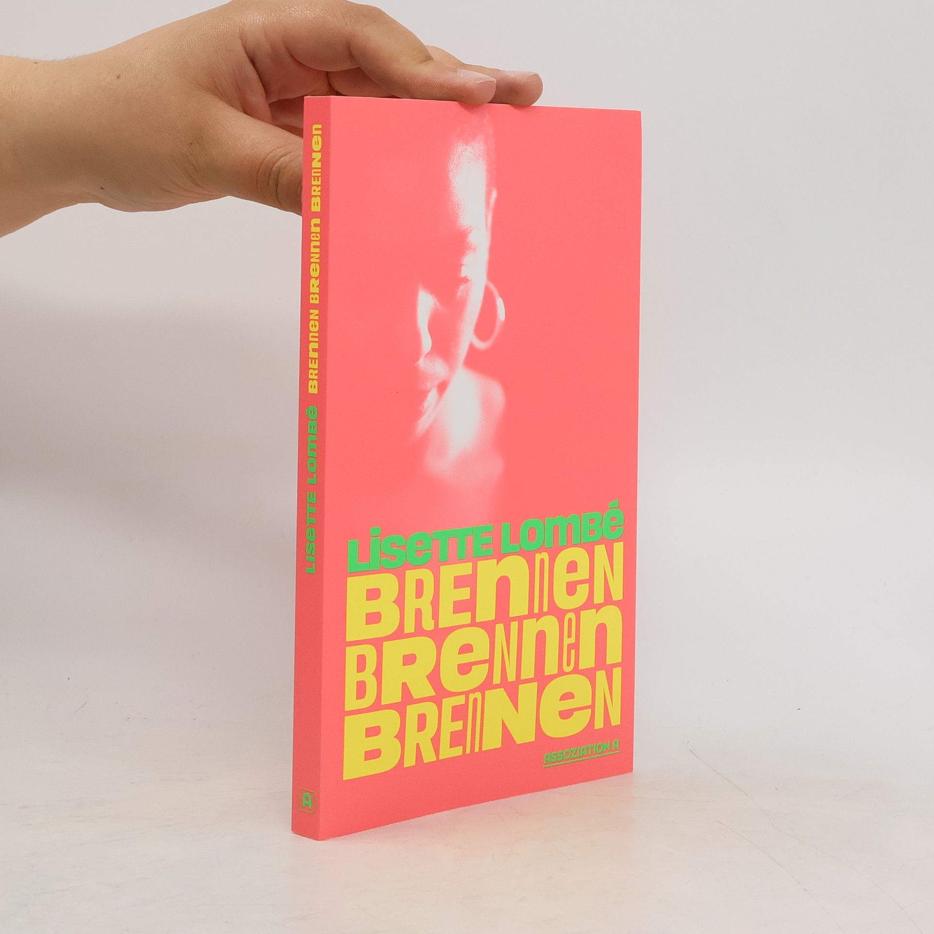Lisette Lombé Brennen Brennen Brennen