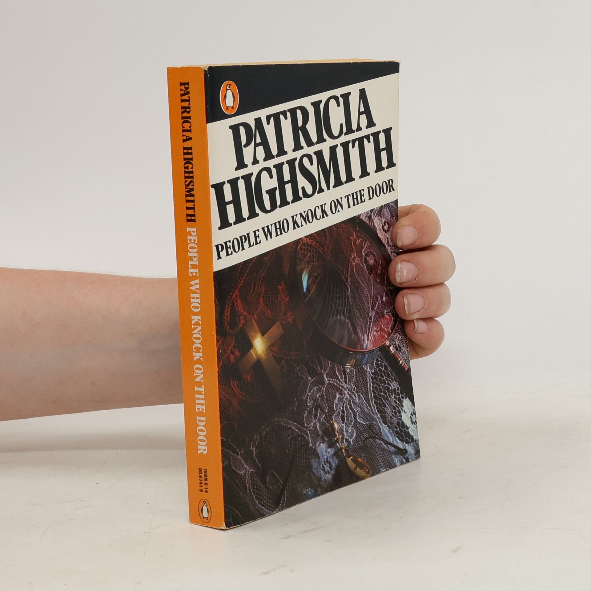 Patricia Highsmith People who Knock on the Door
