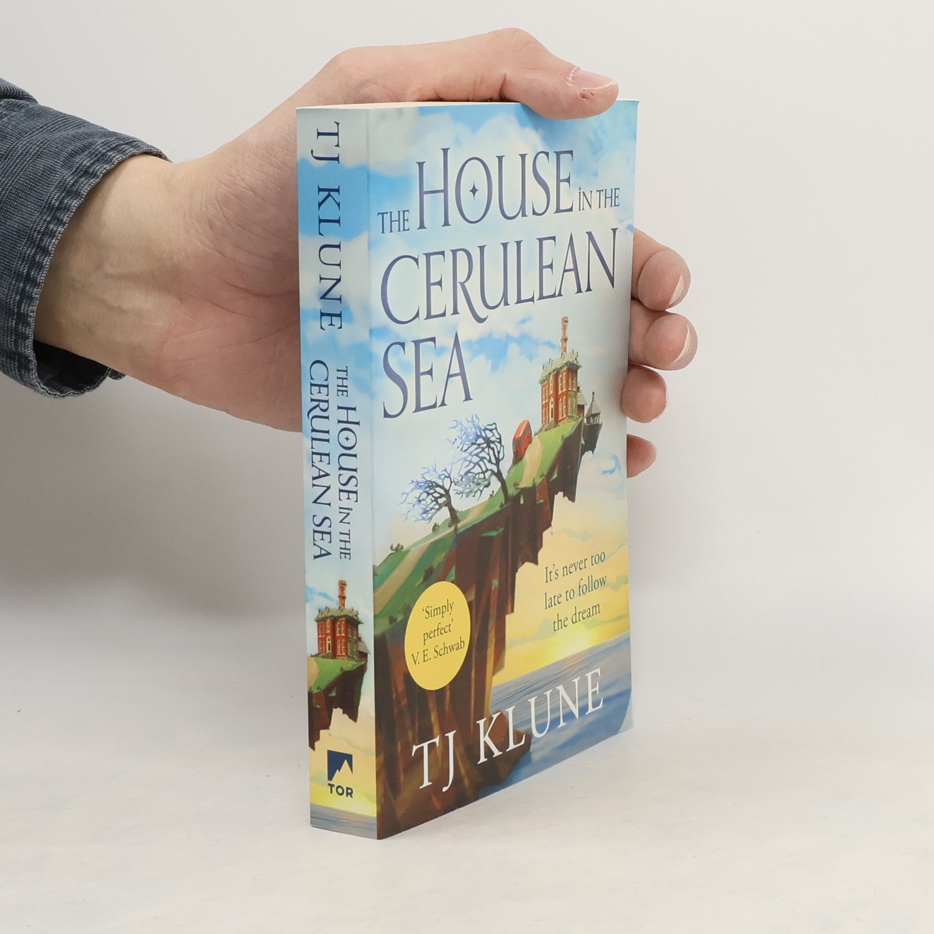 TJ Klune The house in the Cerulean Sea