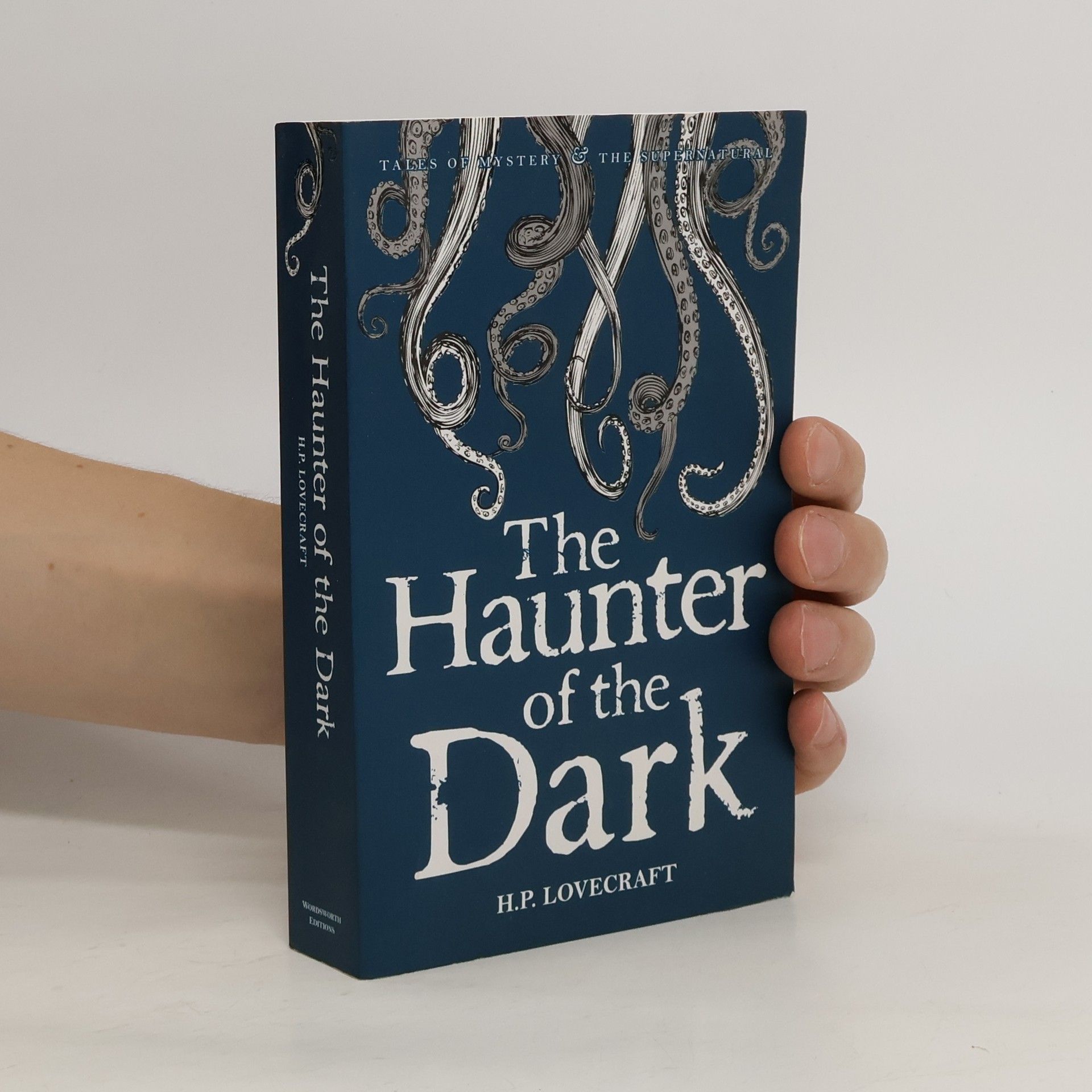 Howard Phillips Lovecraft The Haunter of the Dark