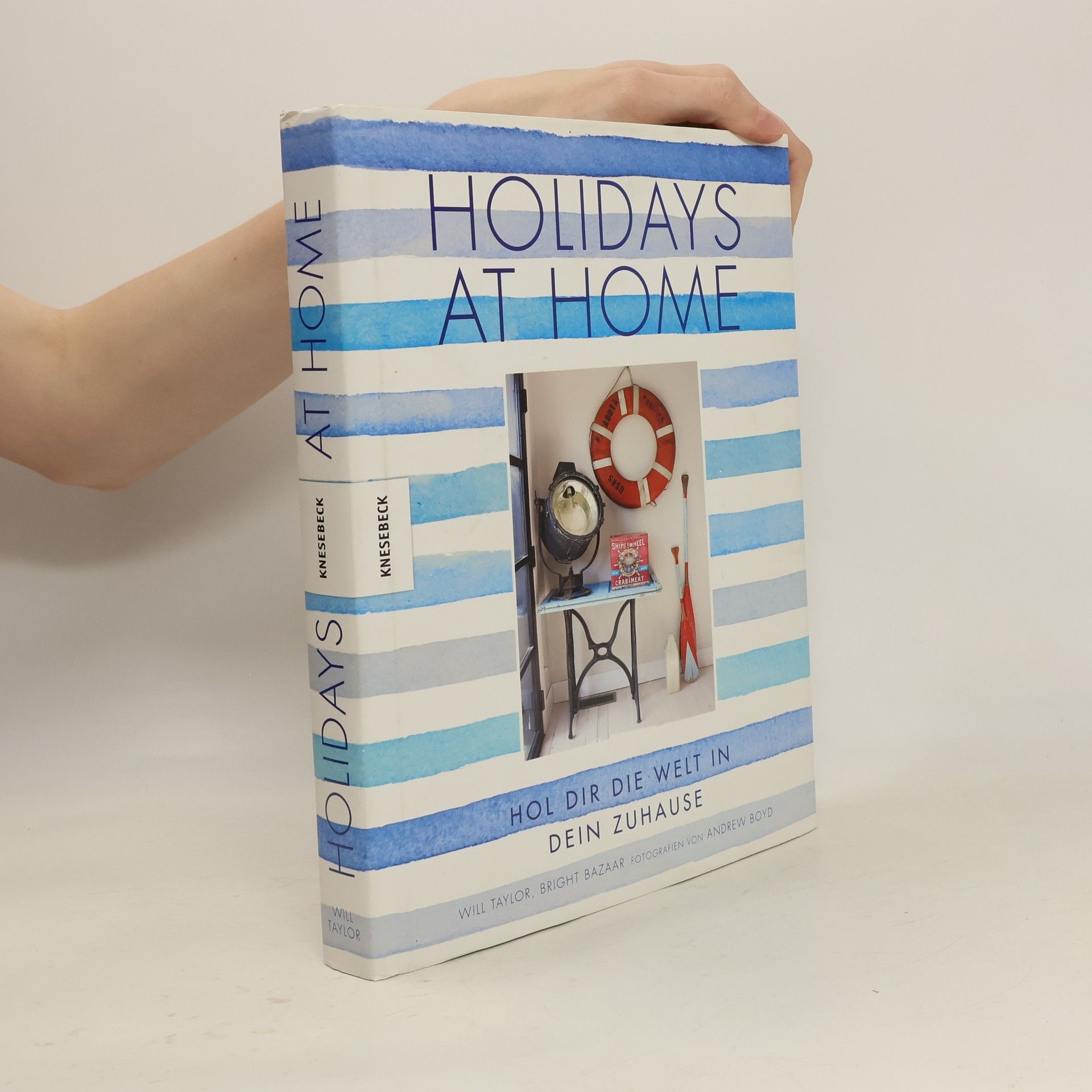 Will Taylor Holidays at home
