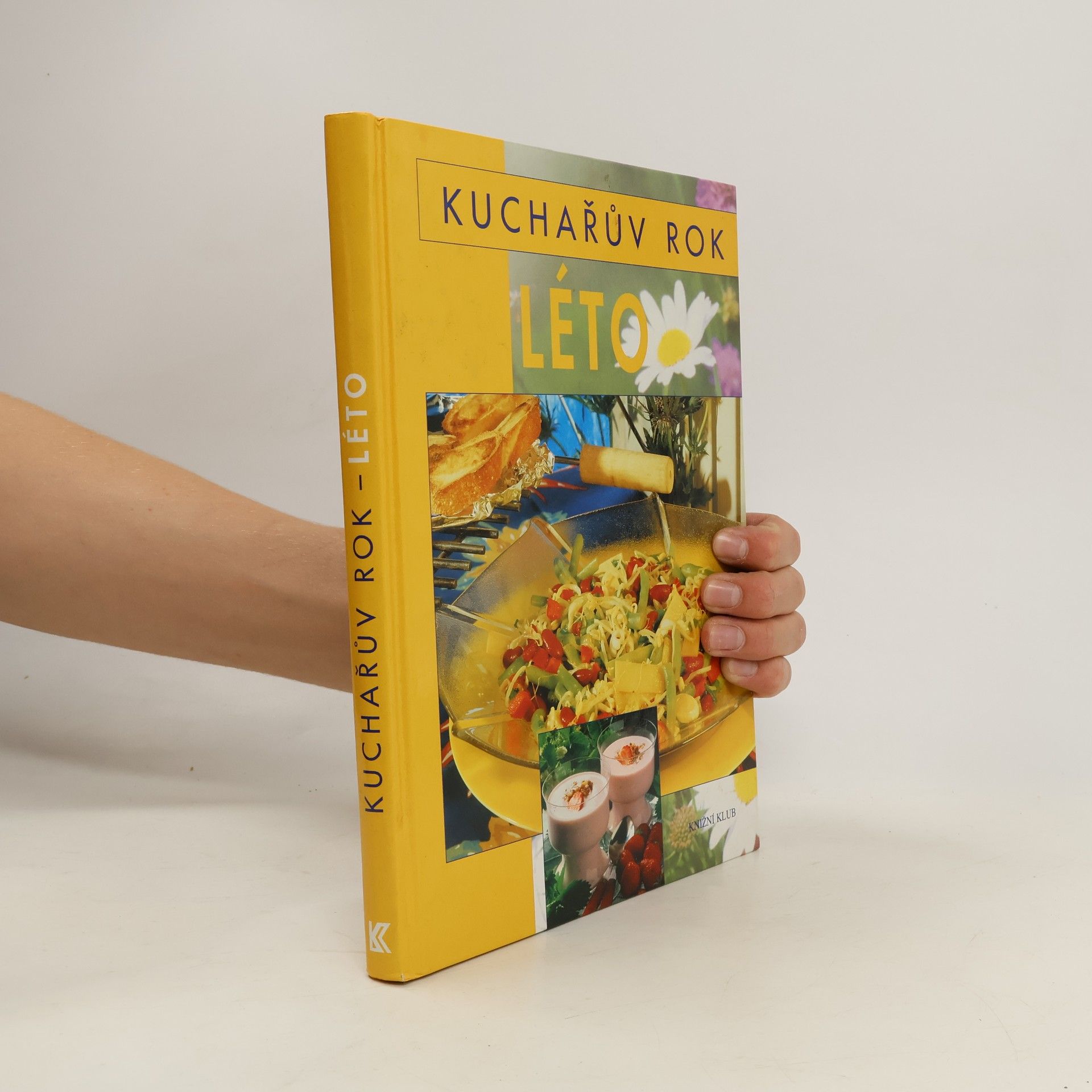 Autorenkollektiv Kuchařův rok. Léto