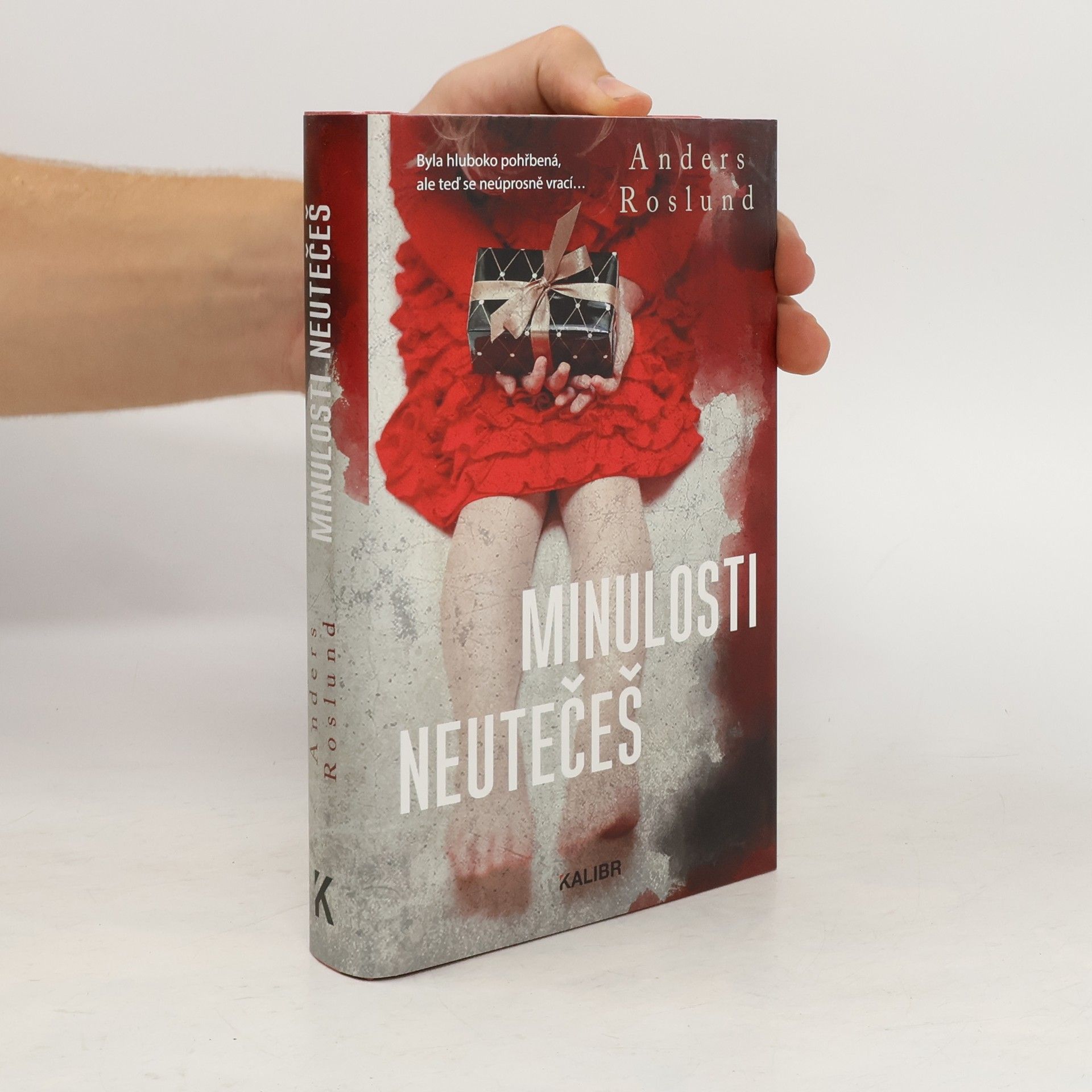 Anders Roslund Minulosti neutečeš