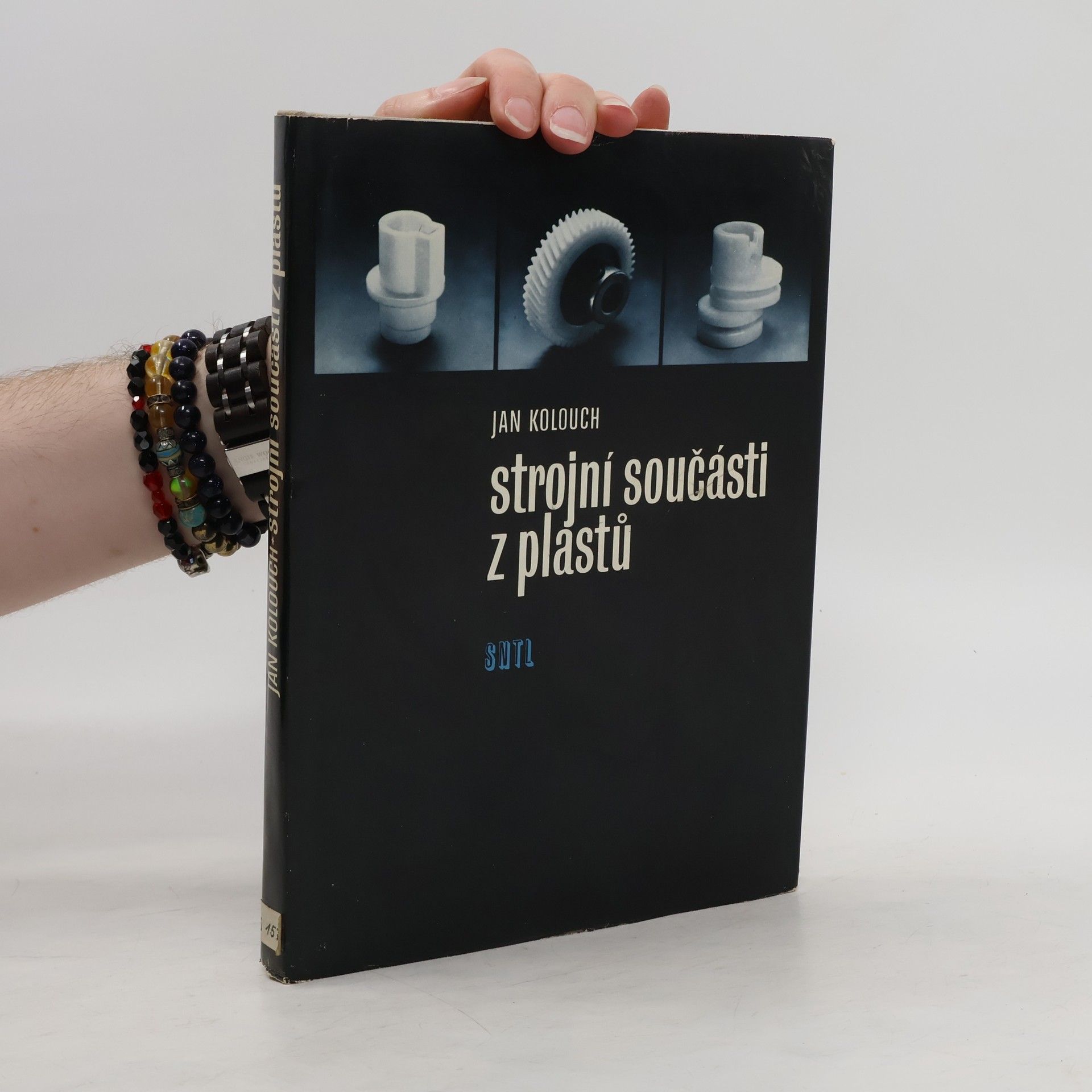 Jan Kolouch Strojní součásti z plastů