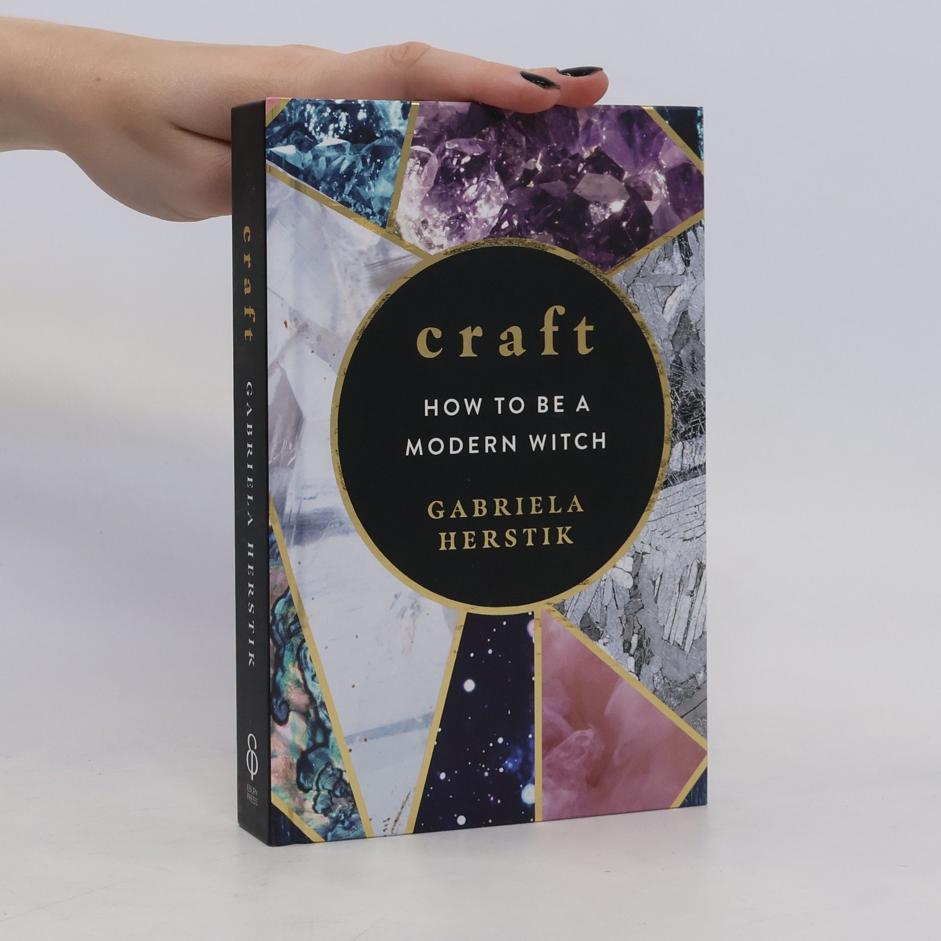 Gabriela Herstik Craft.  How to be a modern Witch